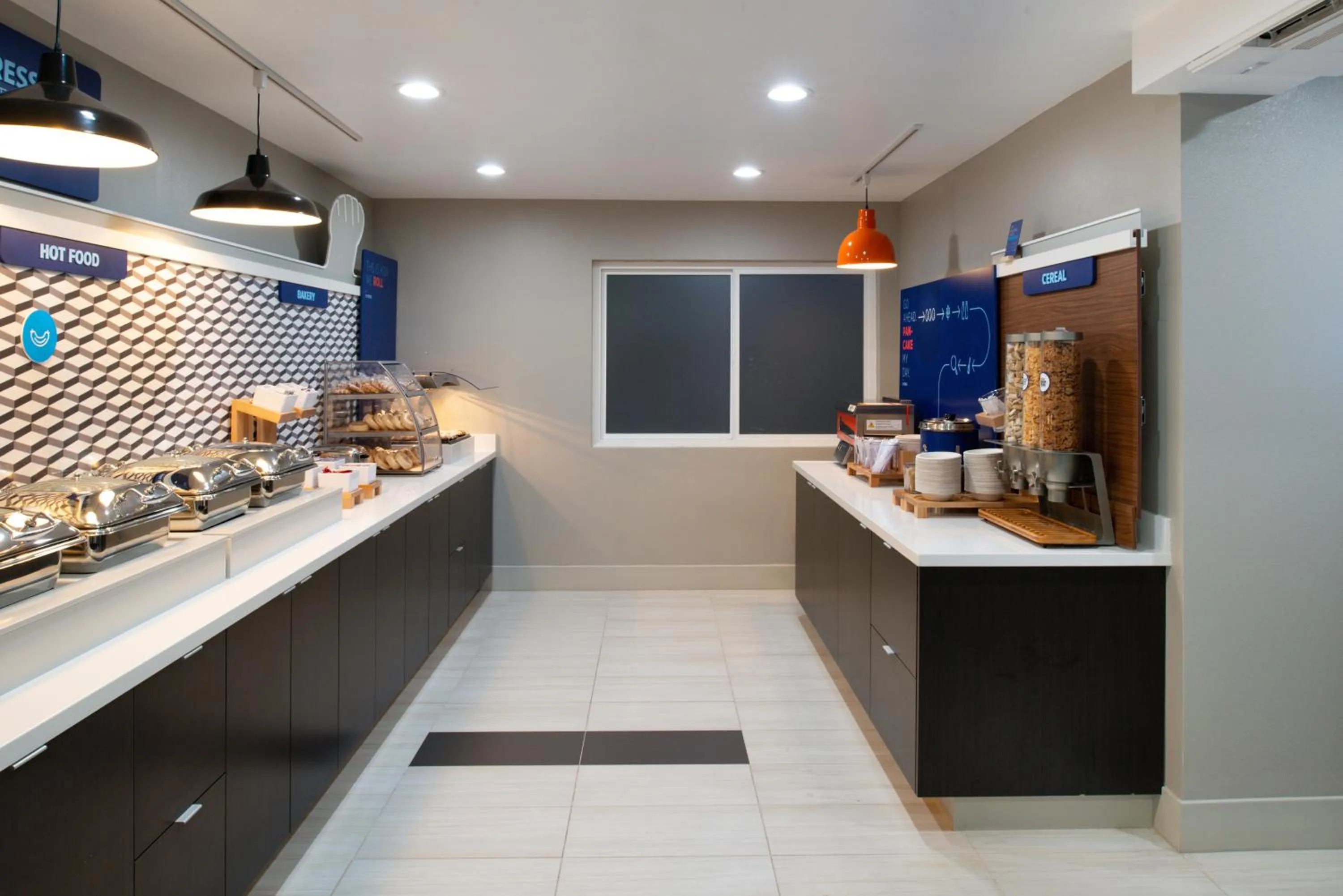 Breakfast in Holiday Inn Express - Santa Rosa North by IHG