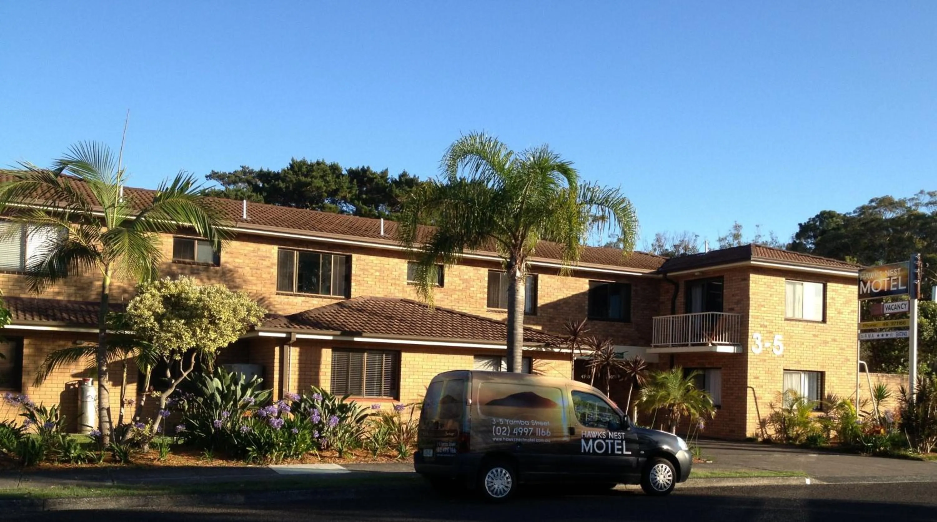 Property building in Hawks Nest Motel