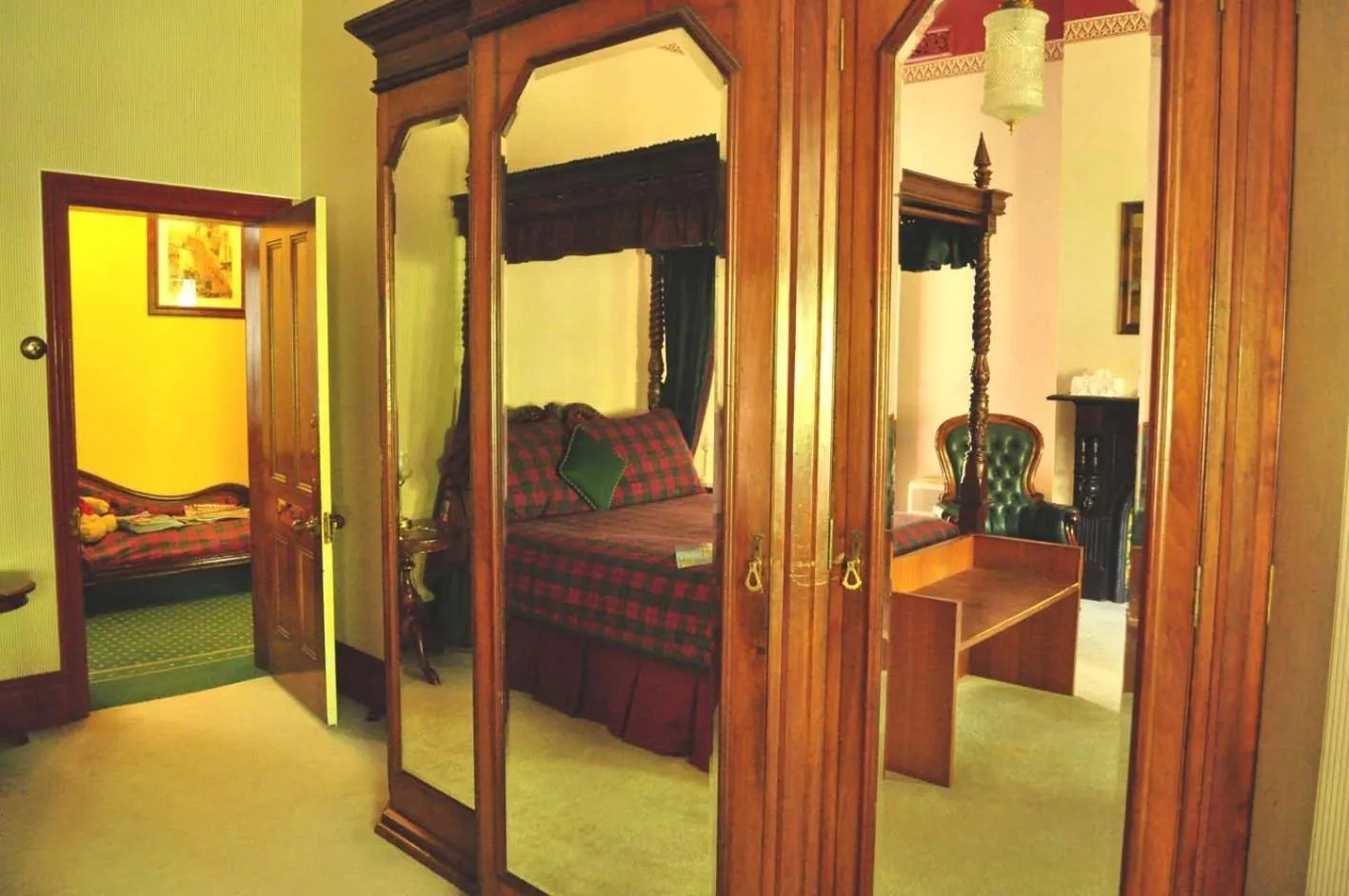 Decorative detail, Bed in Ormiston House