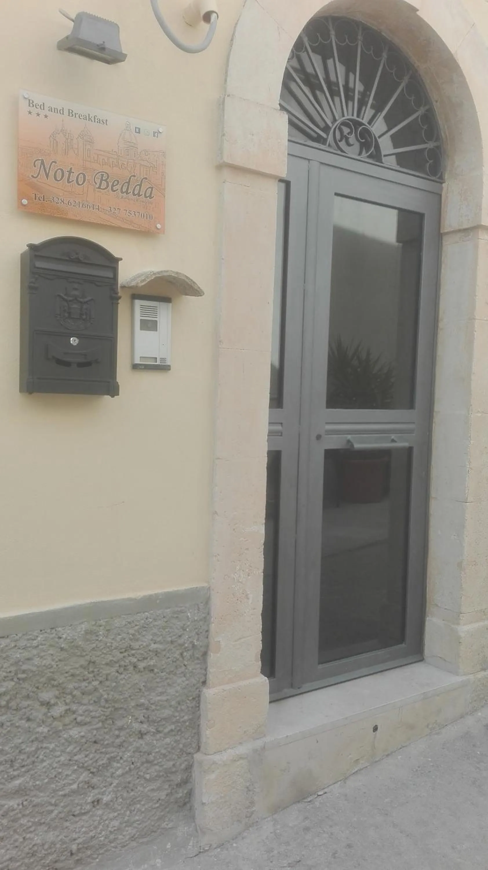 Noto Bedda Bed&Breakfast