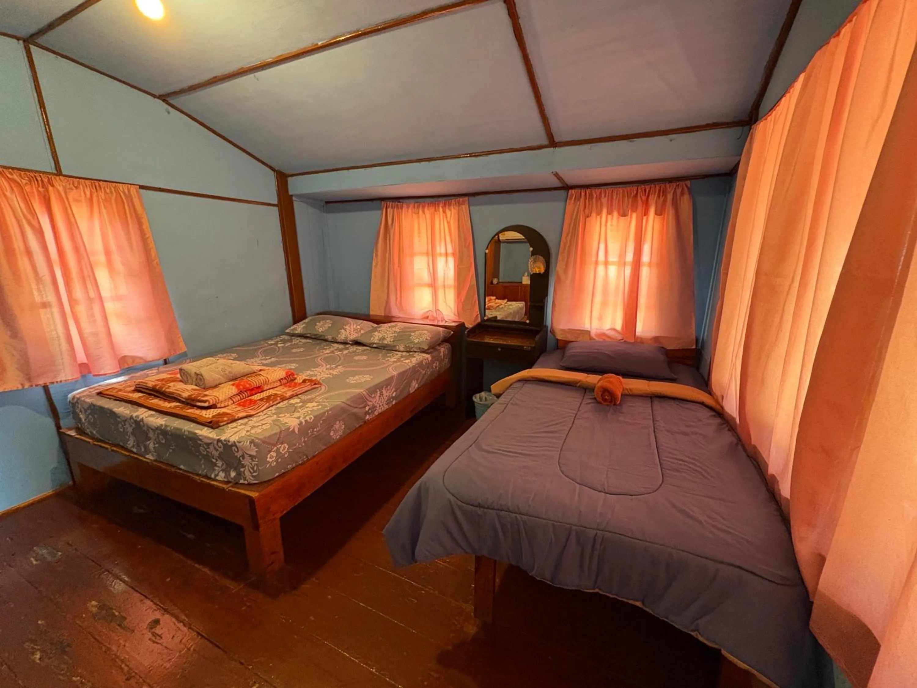 Bed in Koh Mak Green View Resort