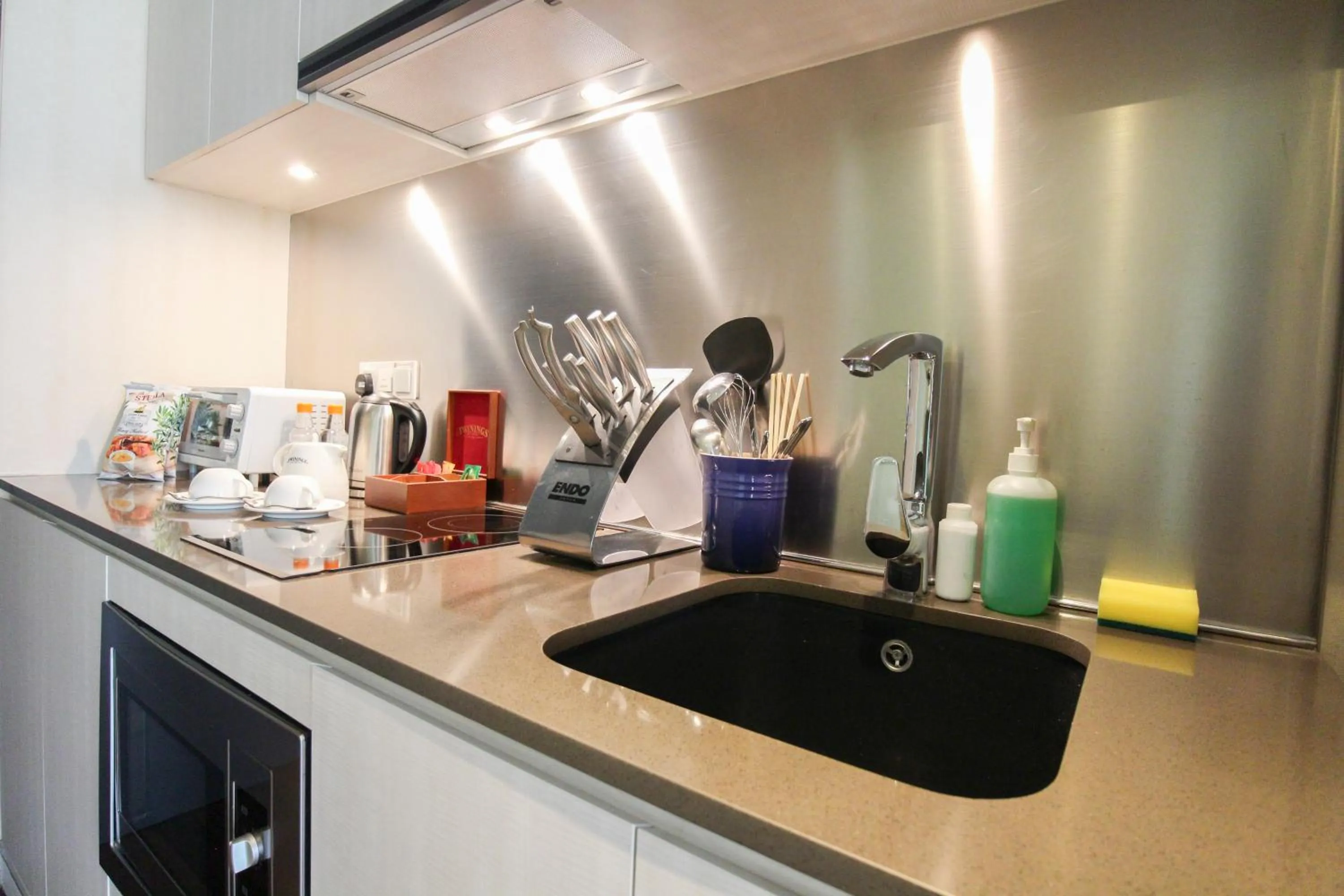 Kitchen or kitchenette in ST Residences Novena
