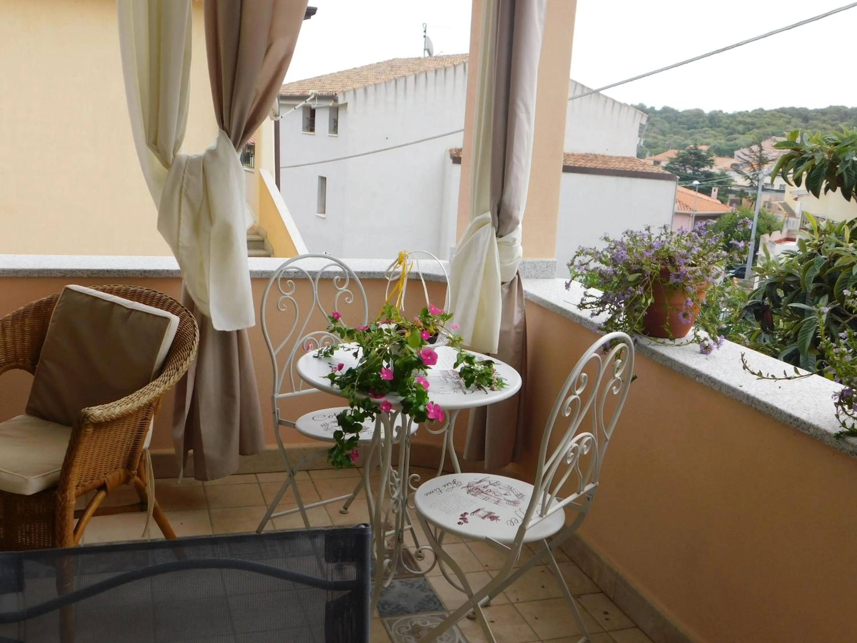 Balcony/Terrace in B&B Sos Manneddos