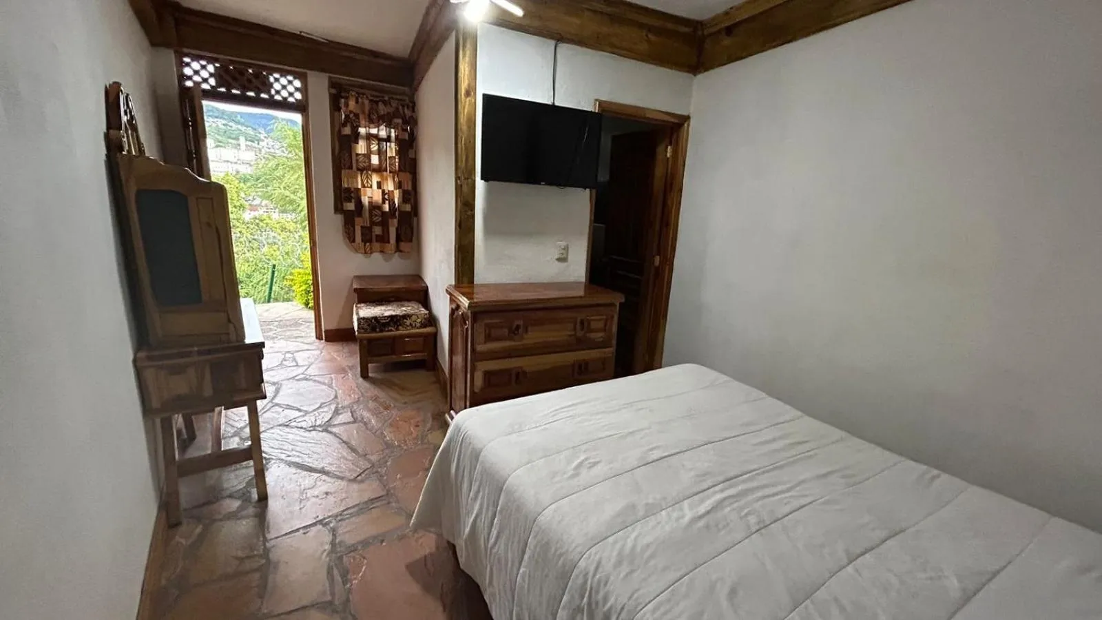 Bed in Hotel Colonial Taxco