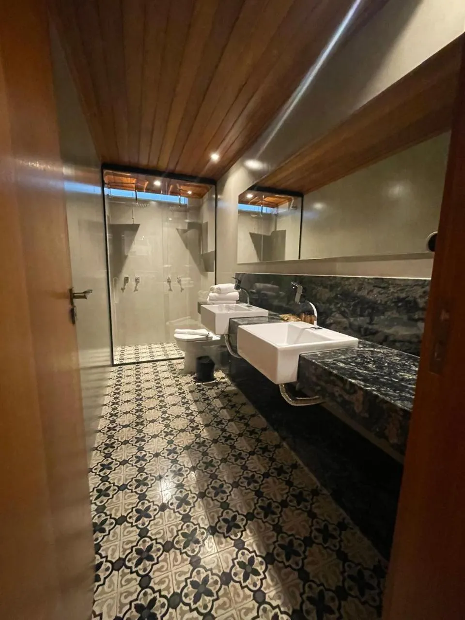 Shower in Hotel Estilo de Minas