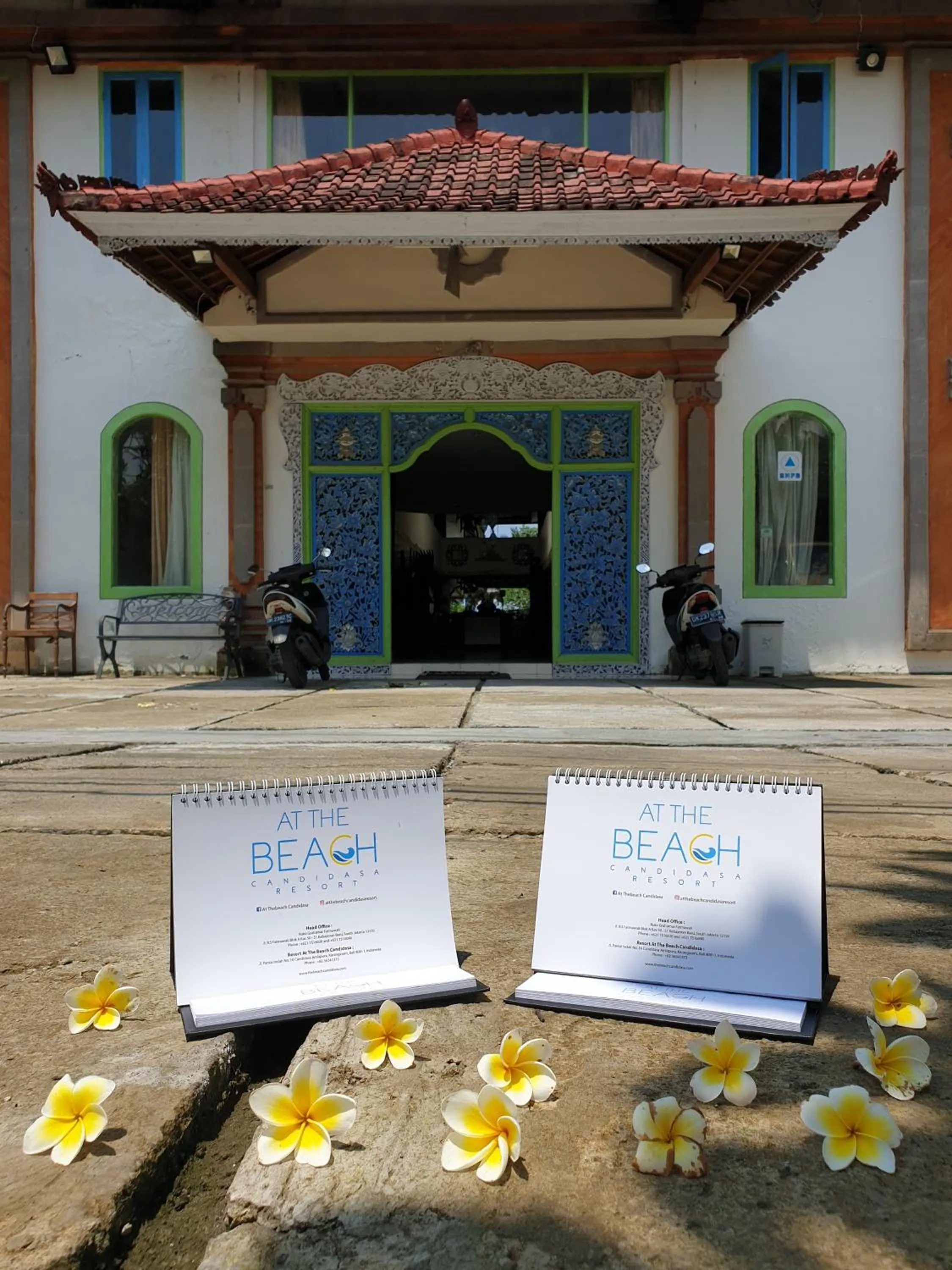 Lobby or reception in At The Beach Candidasa