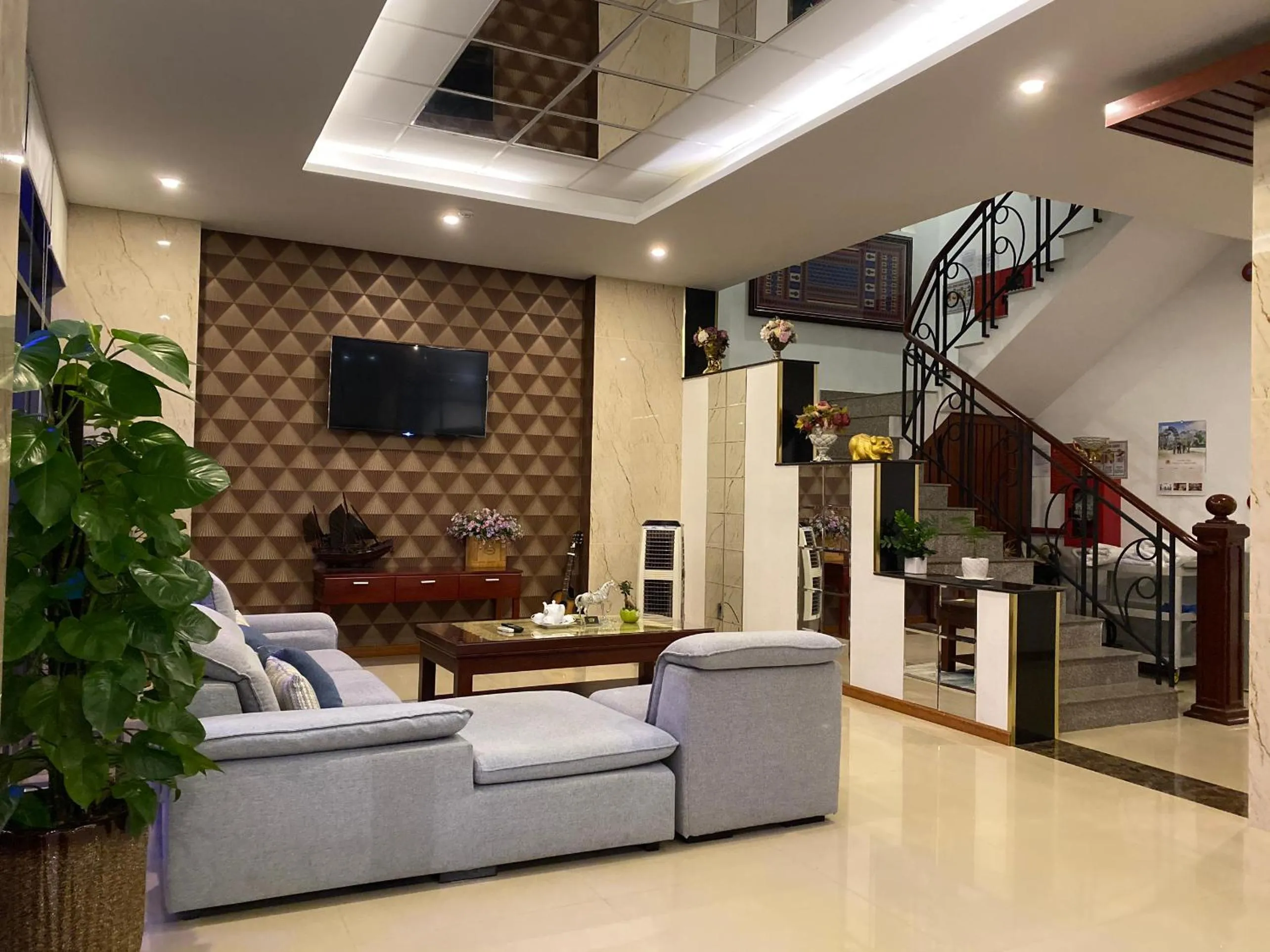 Hotel Mỹ Mỹ