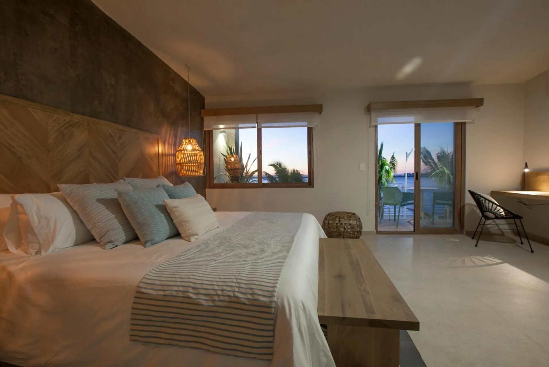 Photo of the whole room, Bed in Casa al Mar