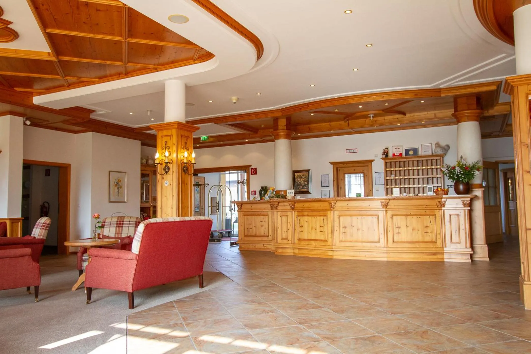 Lobby or reception in Glasl's Landhotel