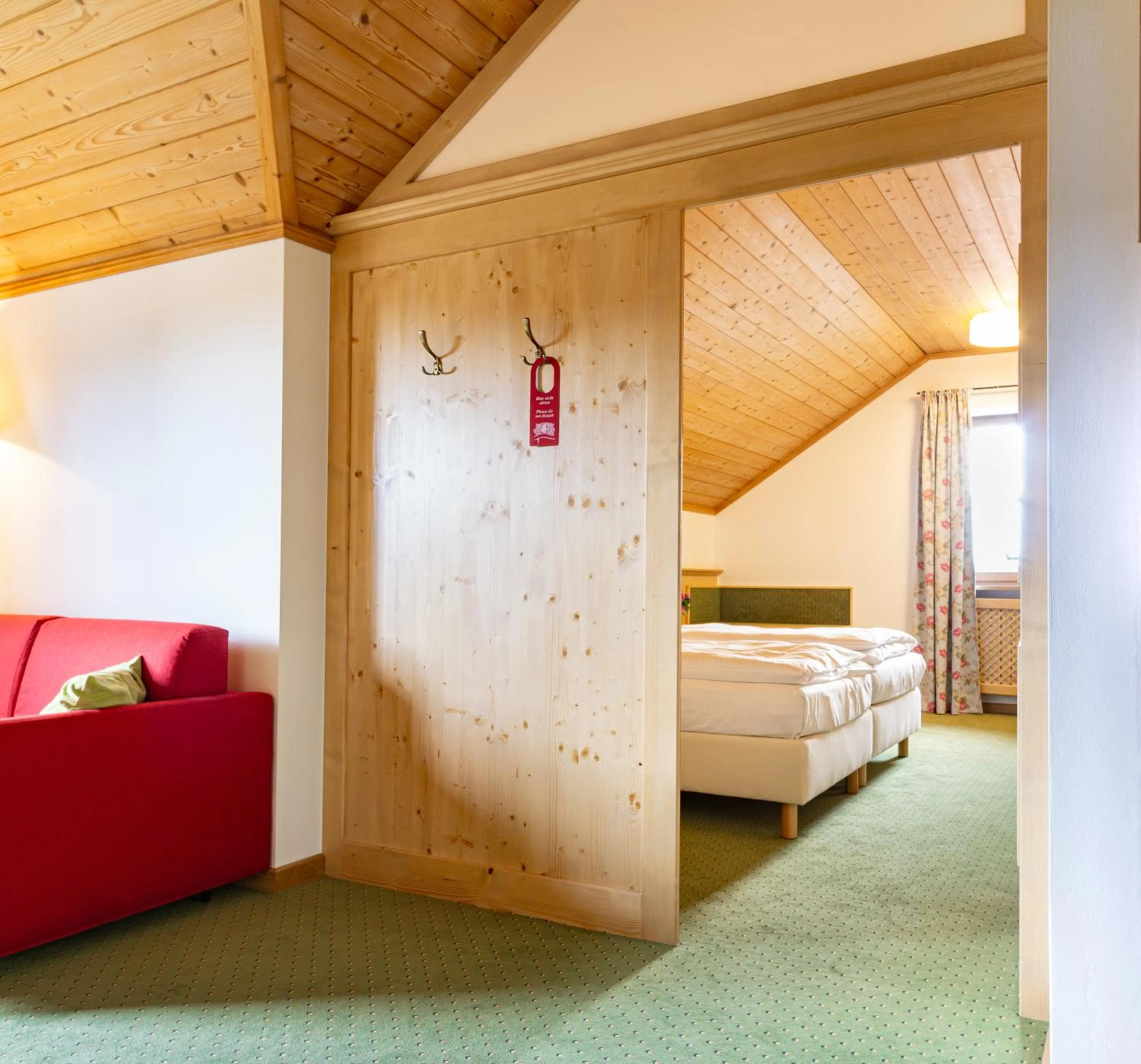 Photo of the whole room, Bed in Glasl's Landhotel