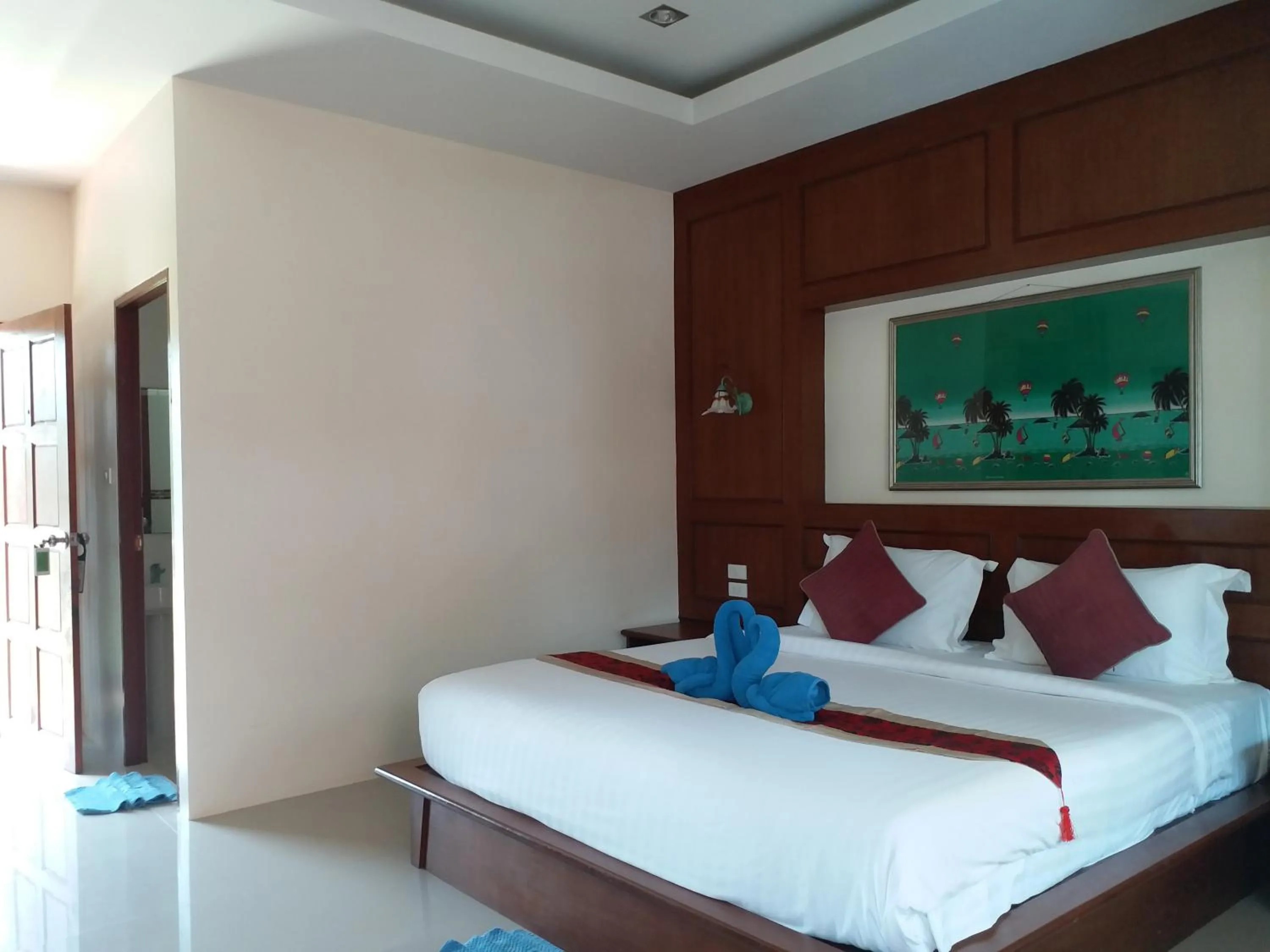 Bed in Tamarind Lanta Resort