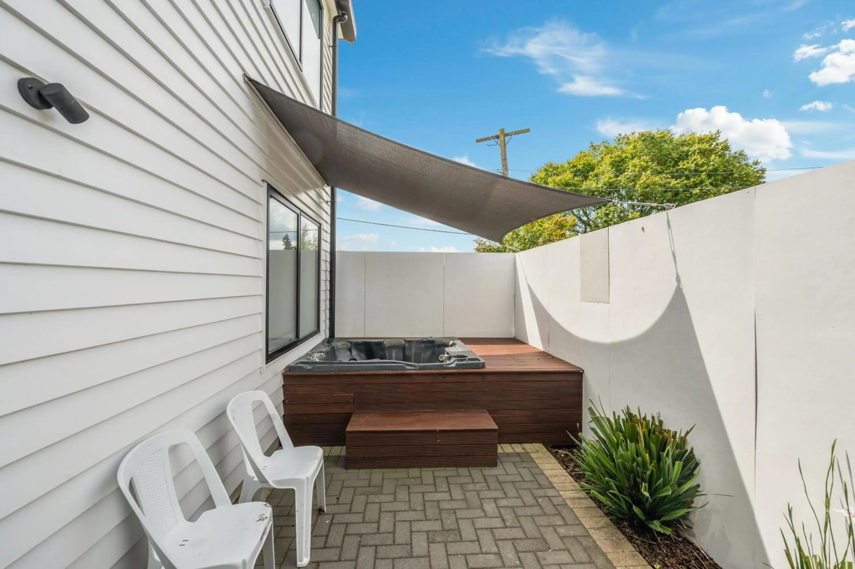 Hot Tub in ASURE Rotorua International Motor Inn