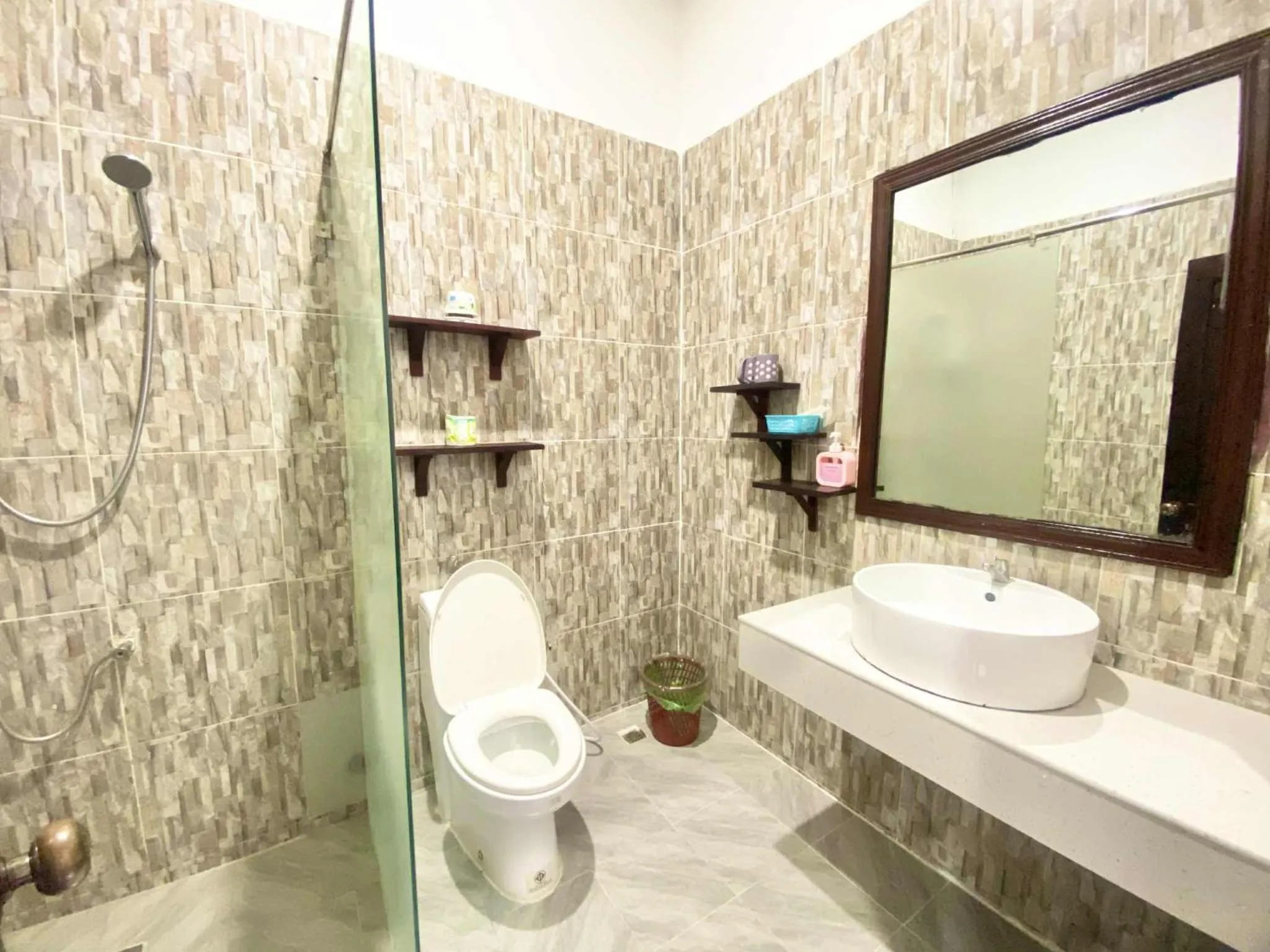 Luang Prabang Pavilion Hotel & Travel