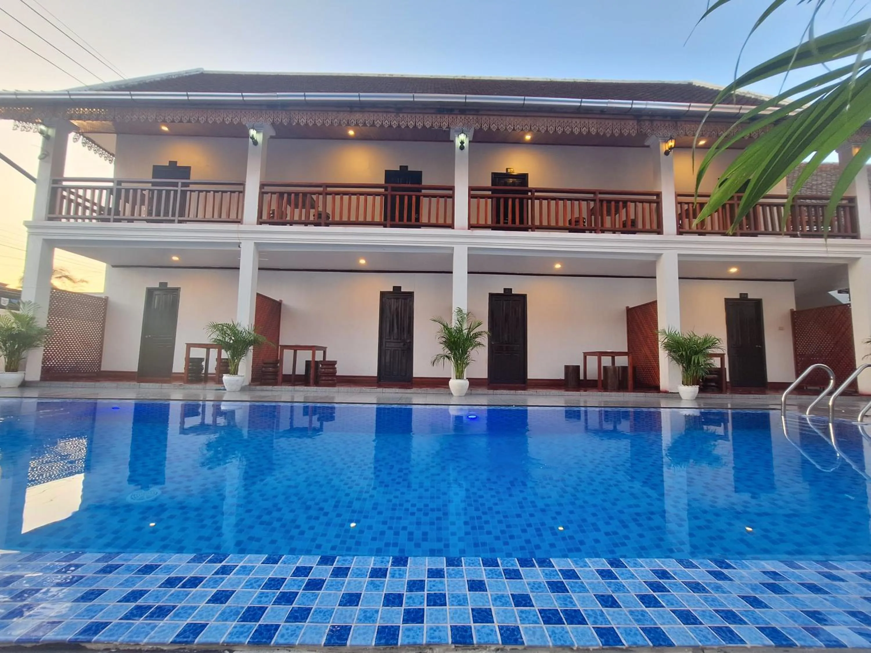 Luang Prabang Pavilion Hotel & Travel