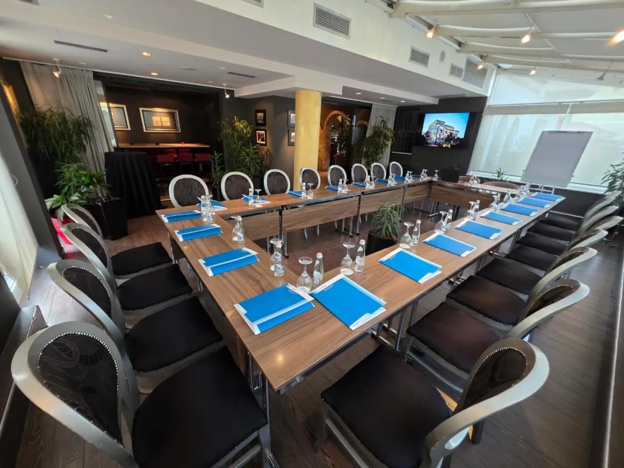 Meeting/conference room in Mondial Hotel