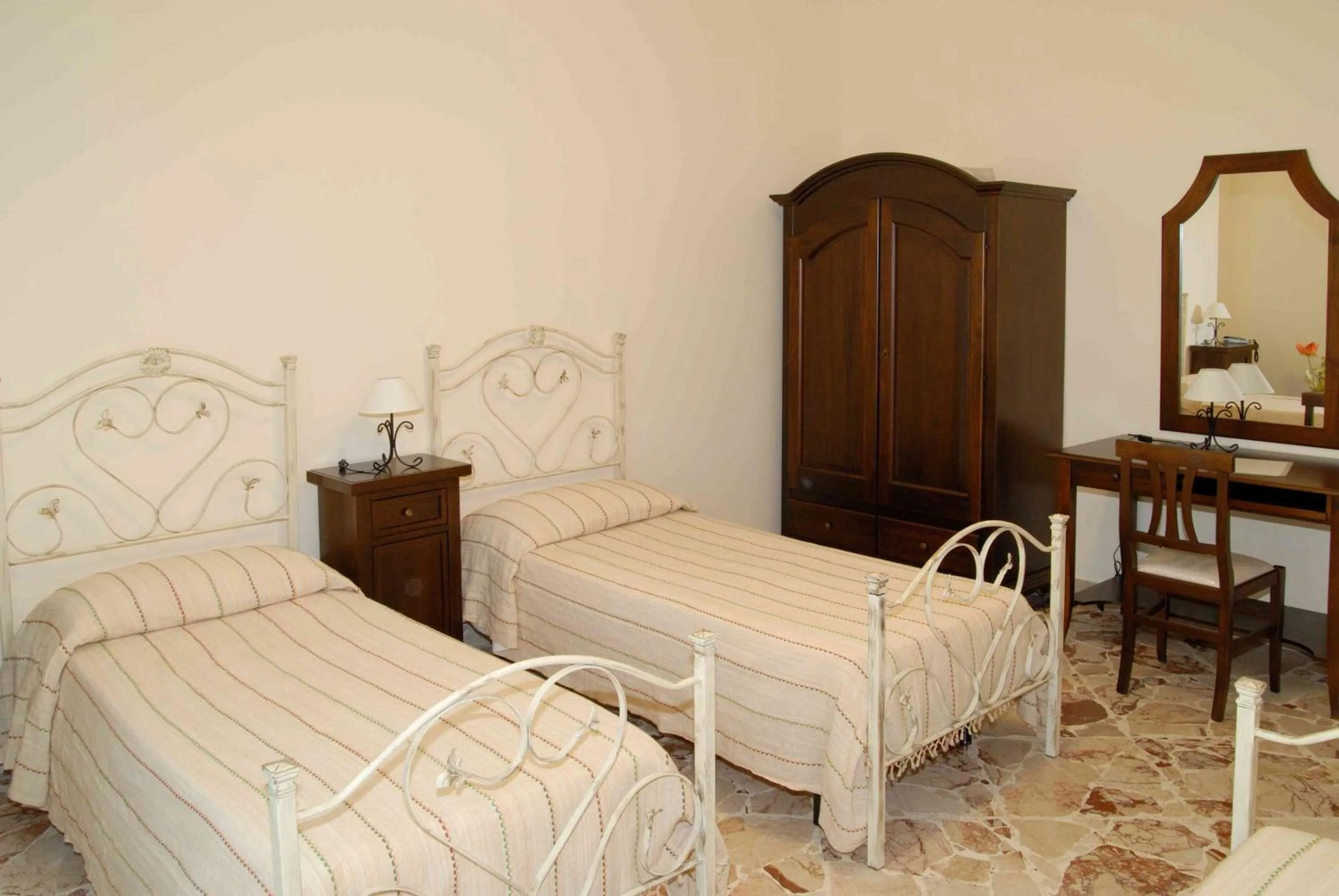 Photo of the whole room, Bed in Le Giare B&B