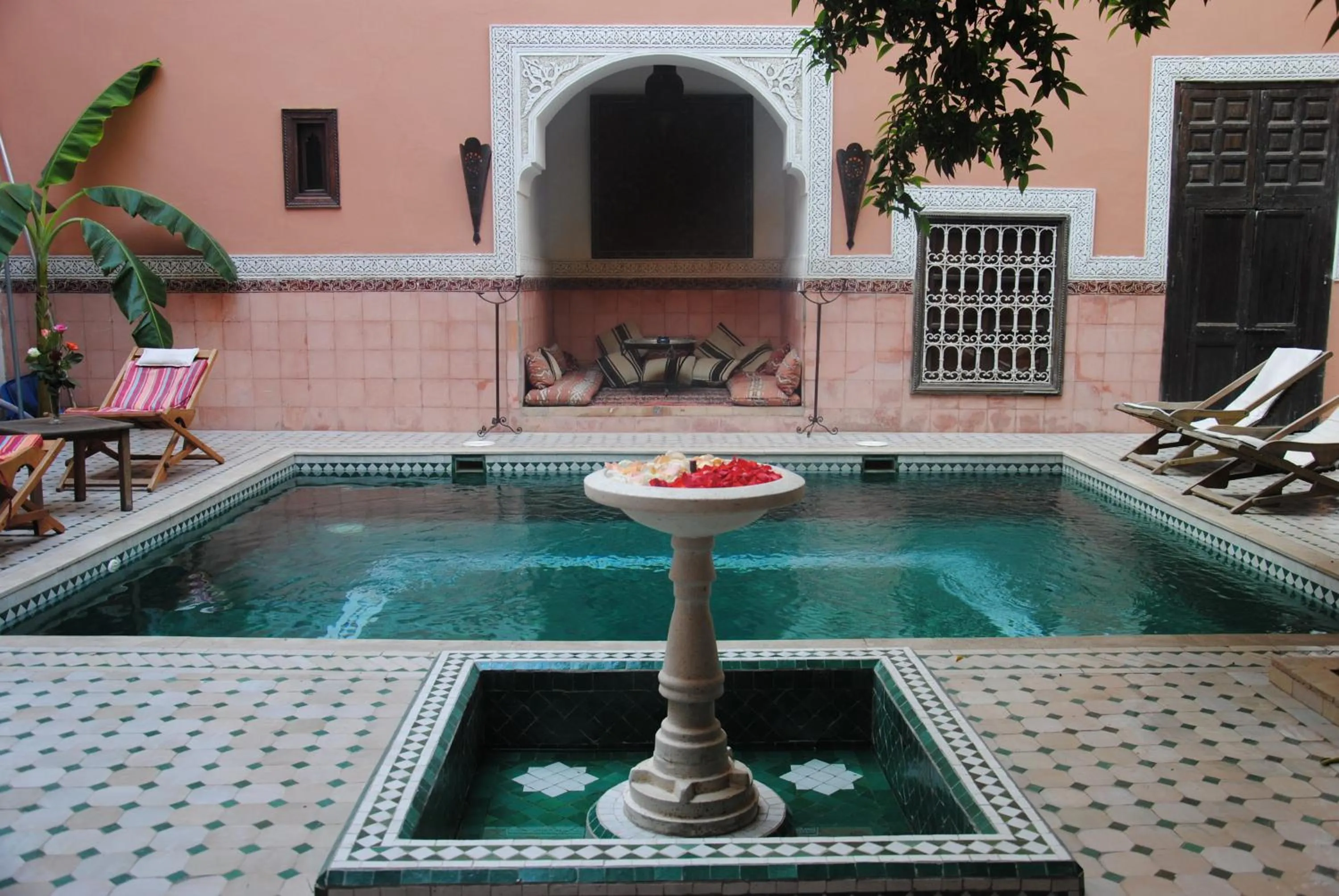 Swimming pool in Riad Barroko