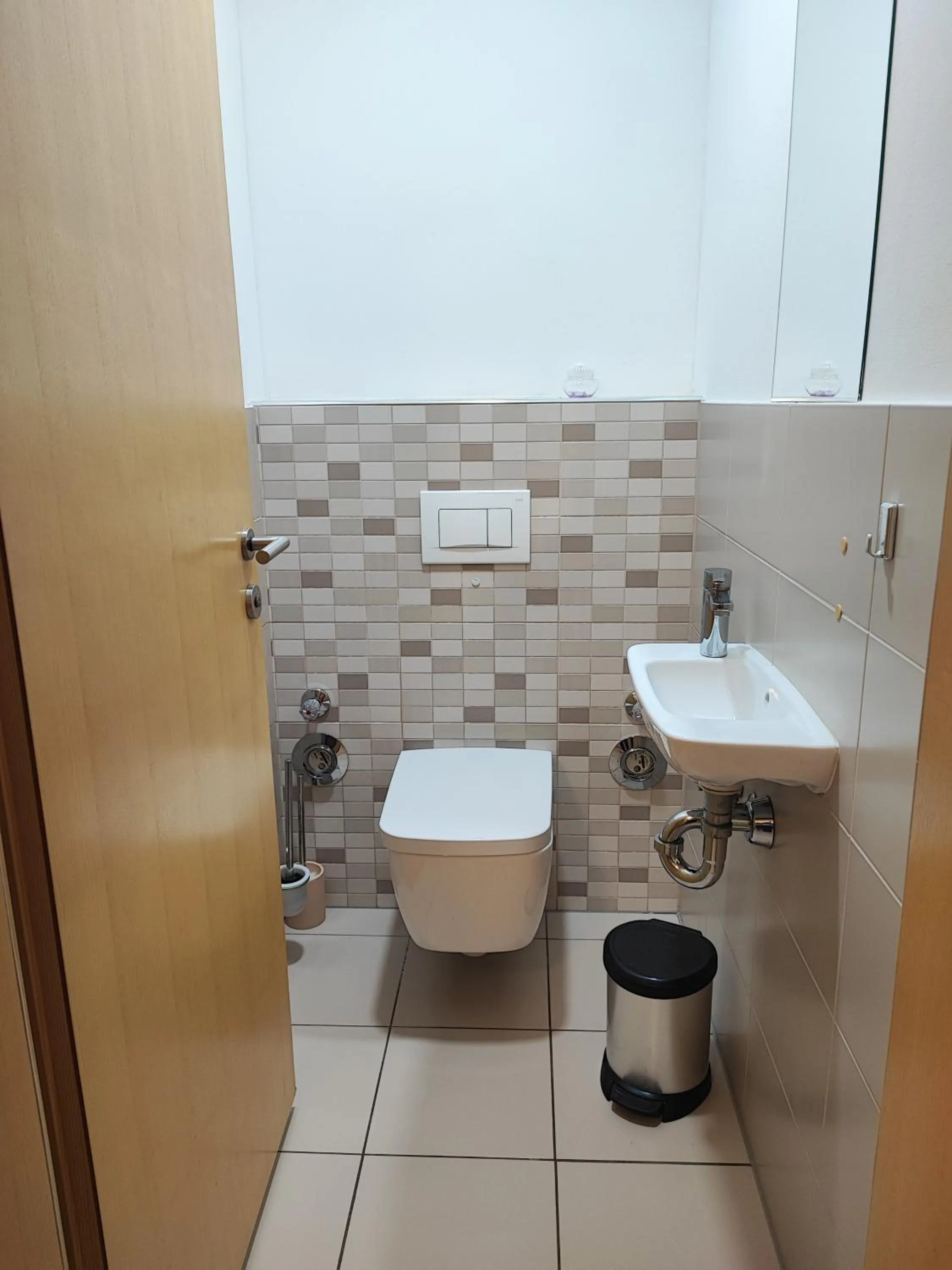 Toilet in Villa Mari I