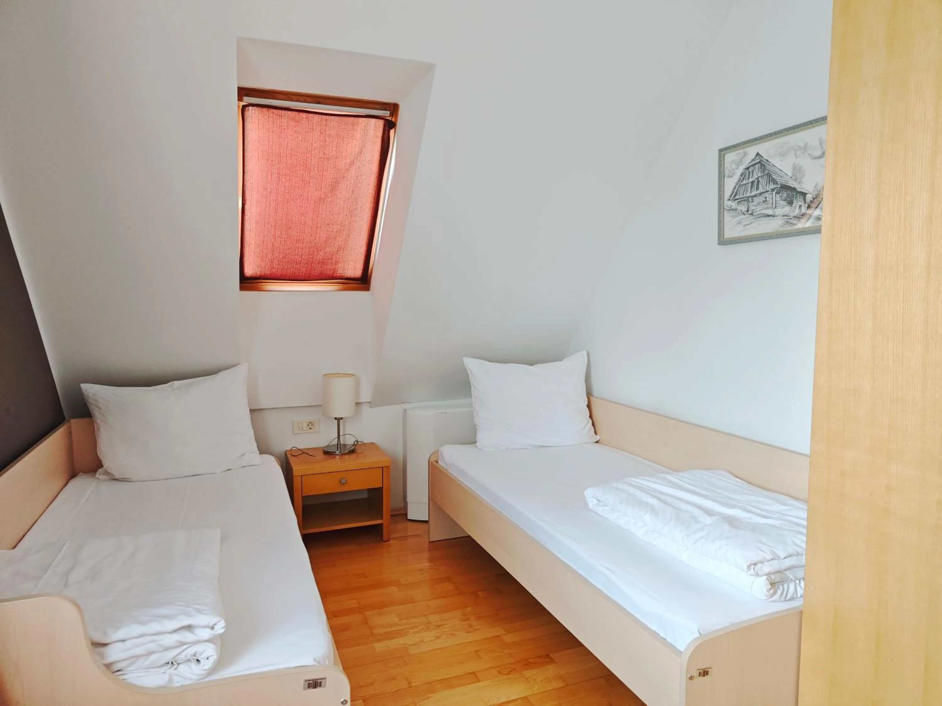 Bedroom, Bed in Villa Mari I