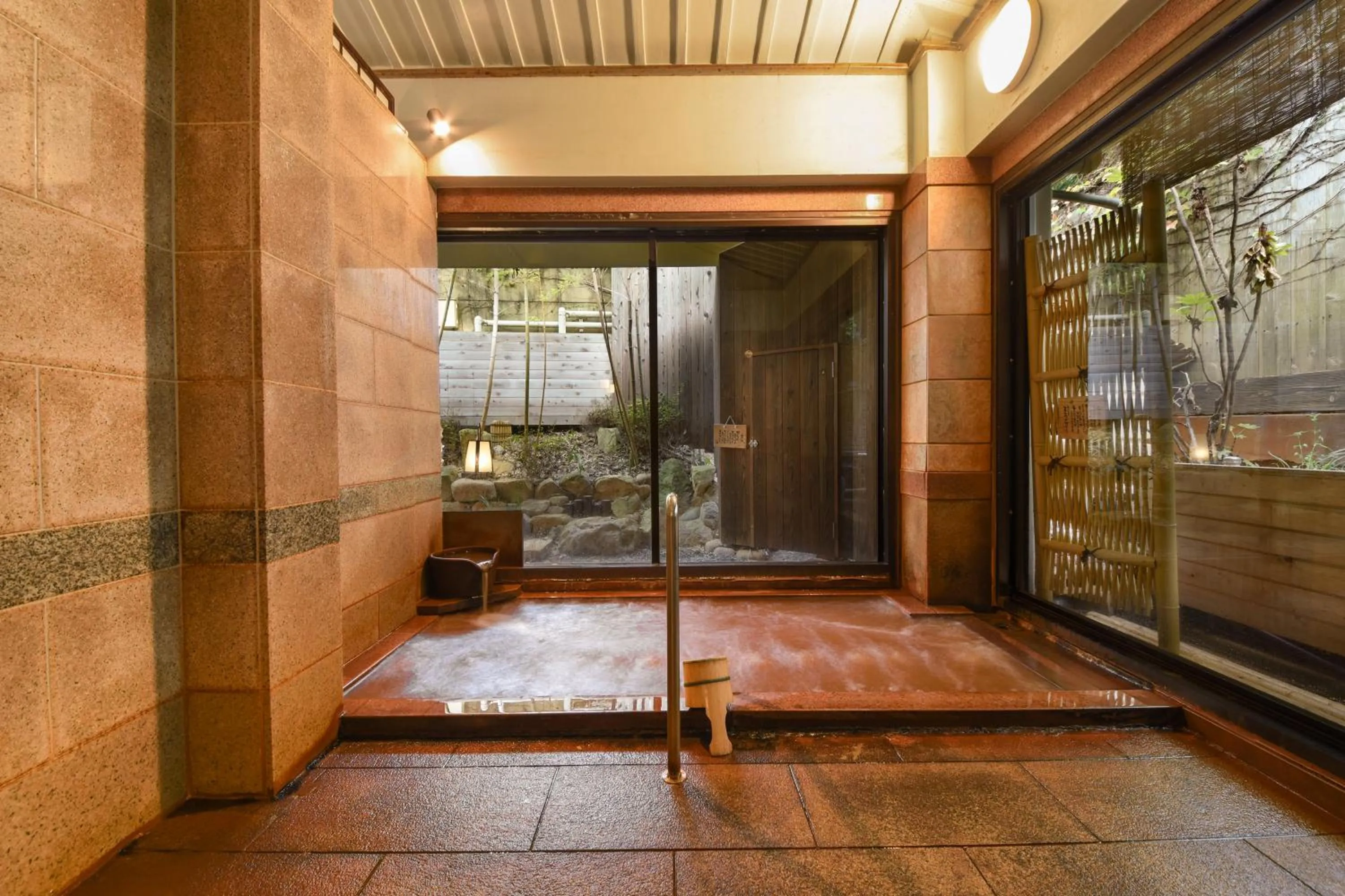 Hot Spring Bath in Arima Onsen Koki