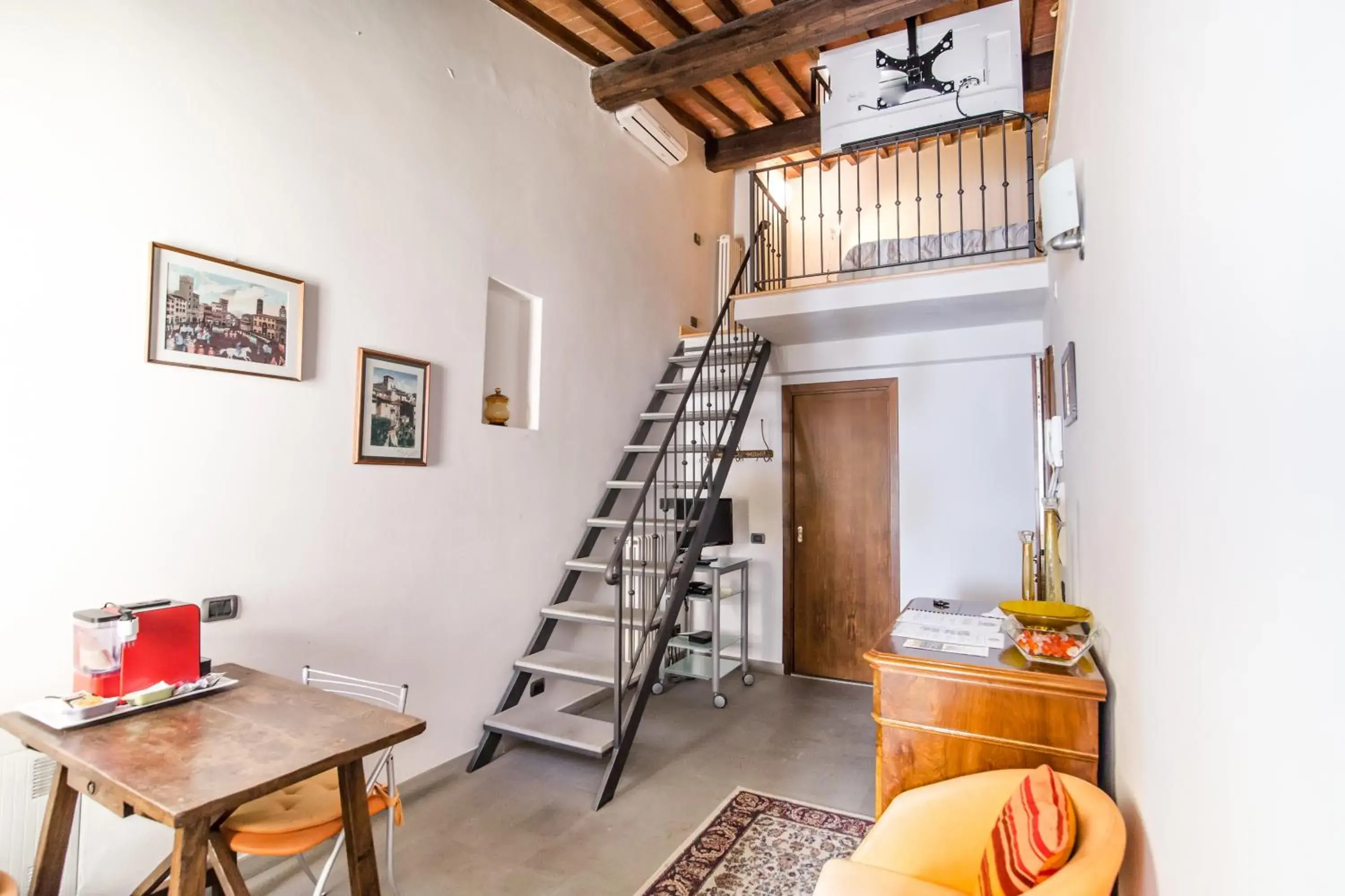 Double or Twin Room in La Corte Del Re Suite & Rooms Arezzo Double or Twin Room in La Corte Del Re Suite & Rooms Arezzo