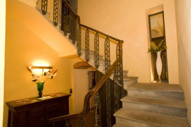 Lobby or reception in La Corte Del Re Suite & Rooms Arezzo