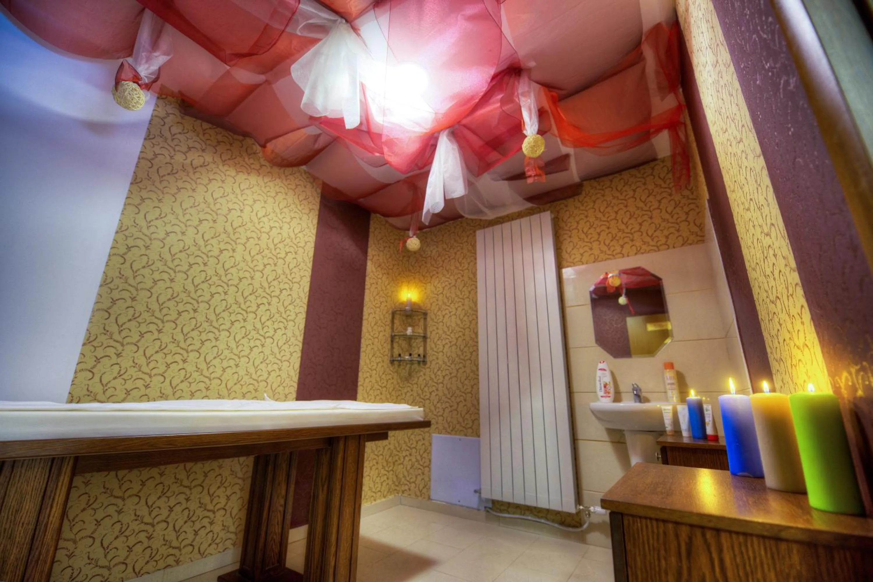 Massage in MPM Family Hotel Merryan