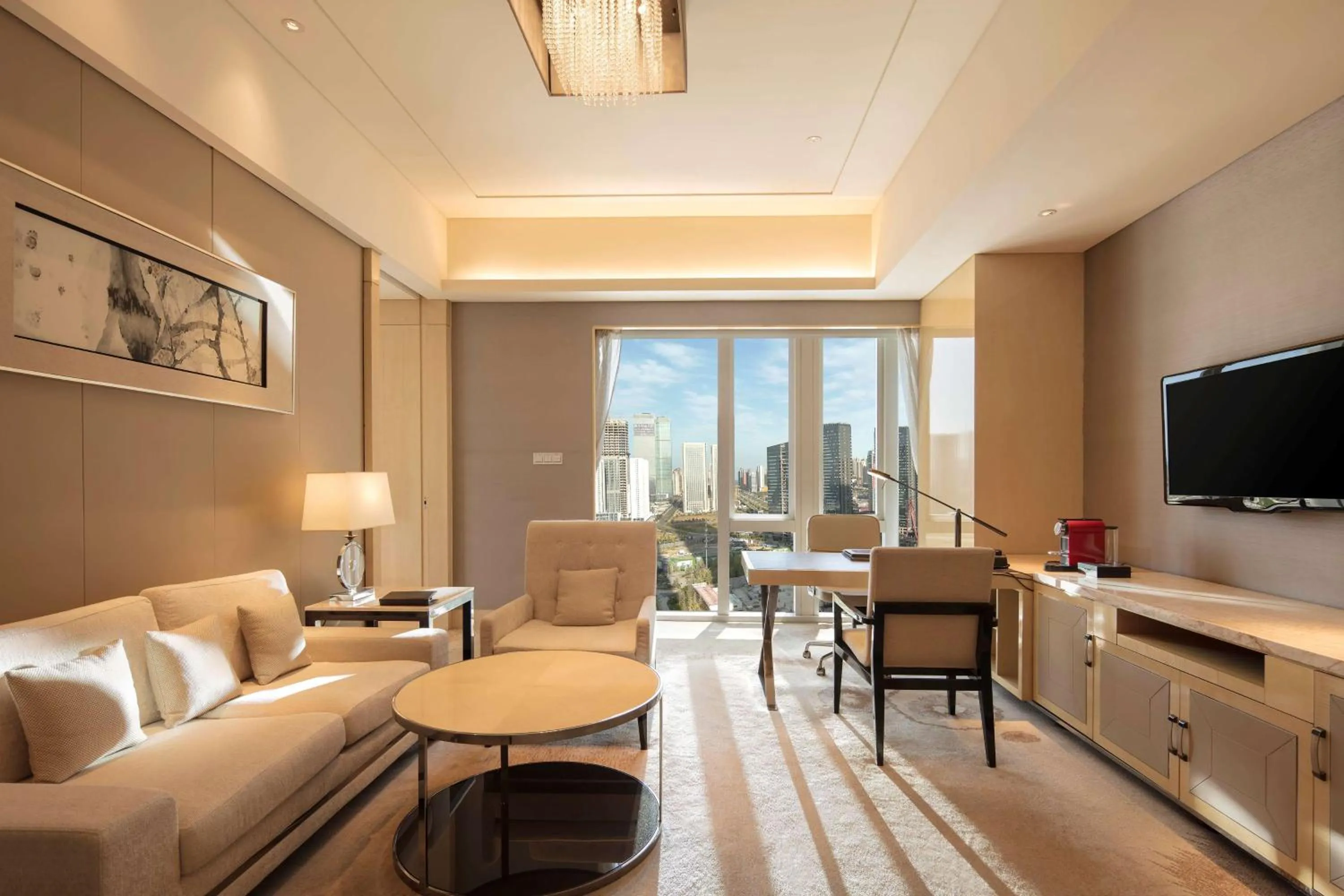 Photo of the whole room in Hilton Dalian