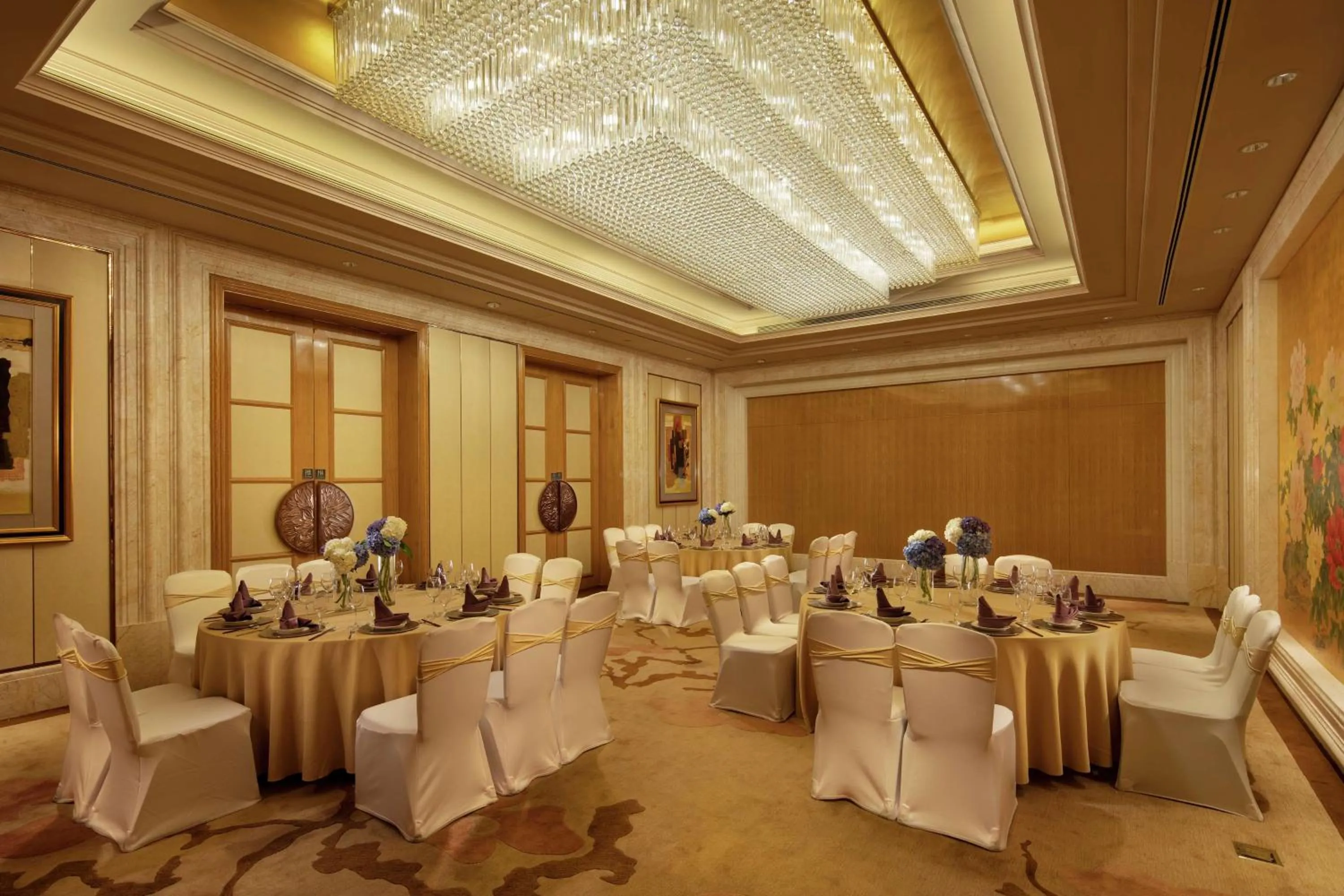 Meeting/conference room in Conrad Dalian
