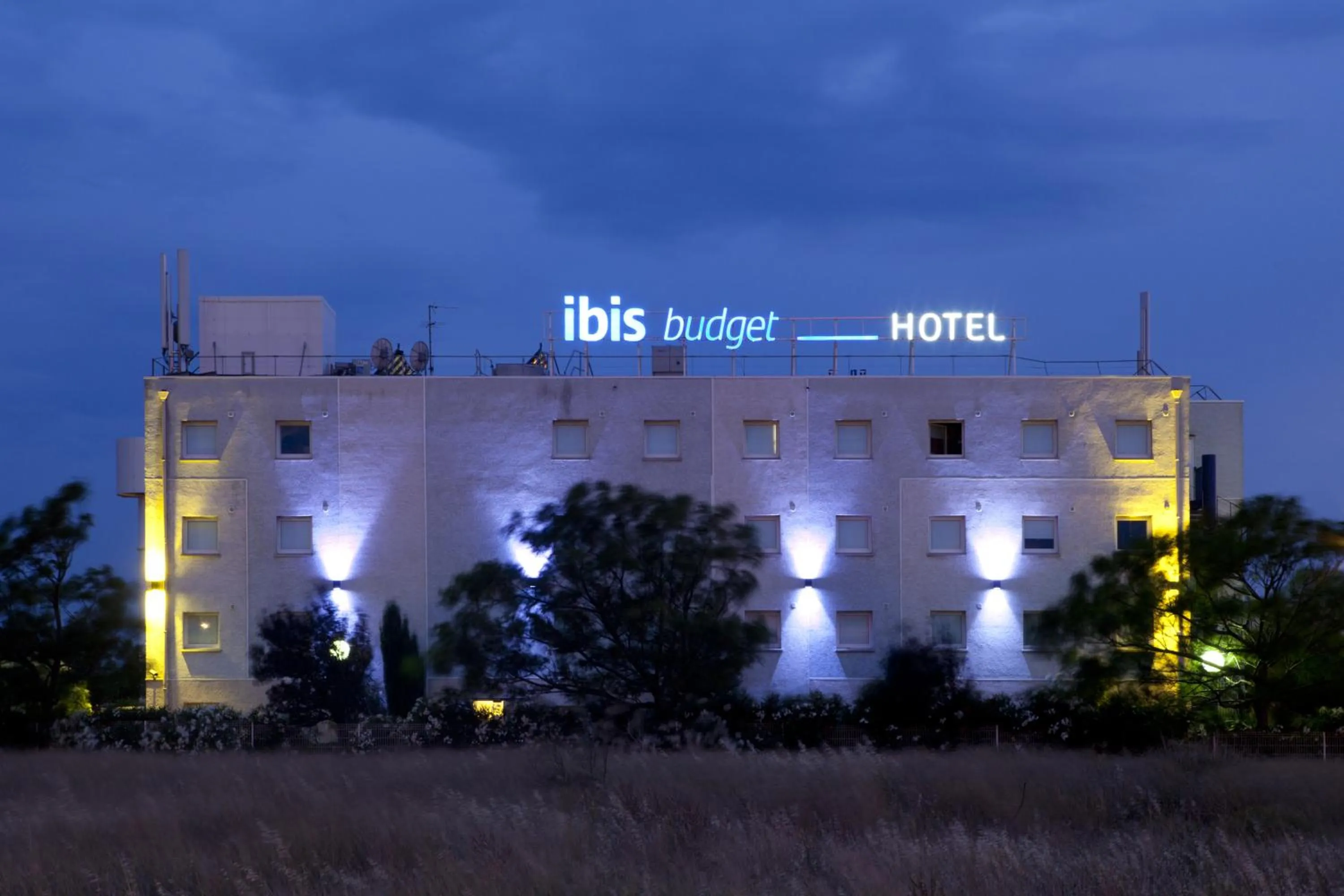 Facade/entrance in ibis budget Narbonne Est