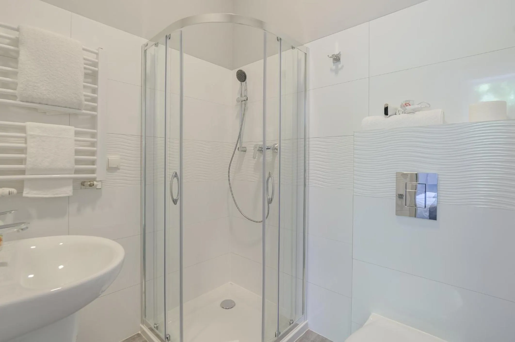 Shower in Zefiro Stajenna