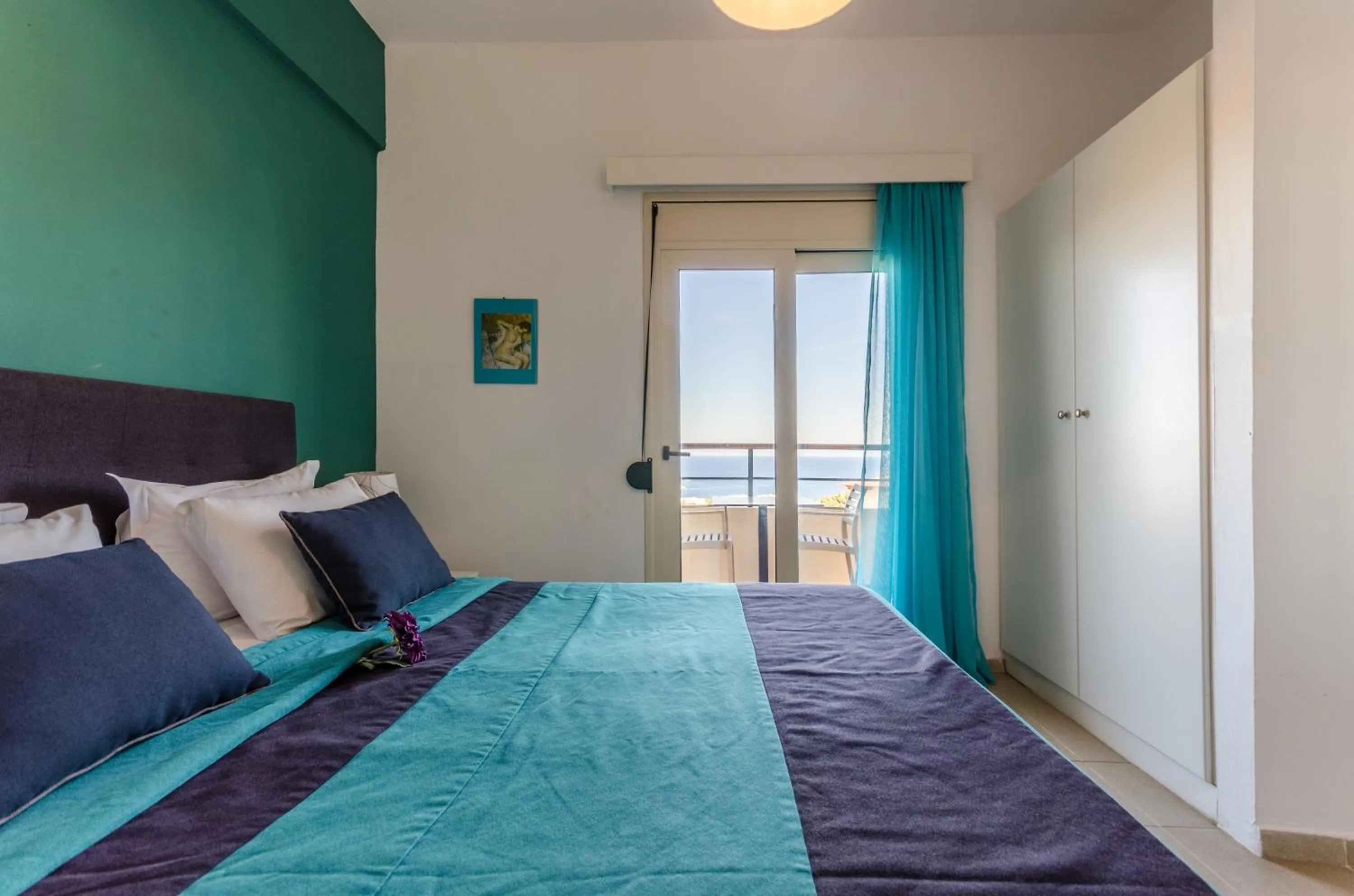 Bed in Pela Mare Hotel