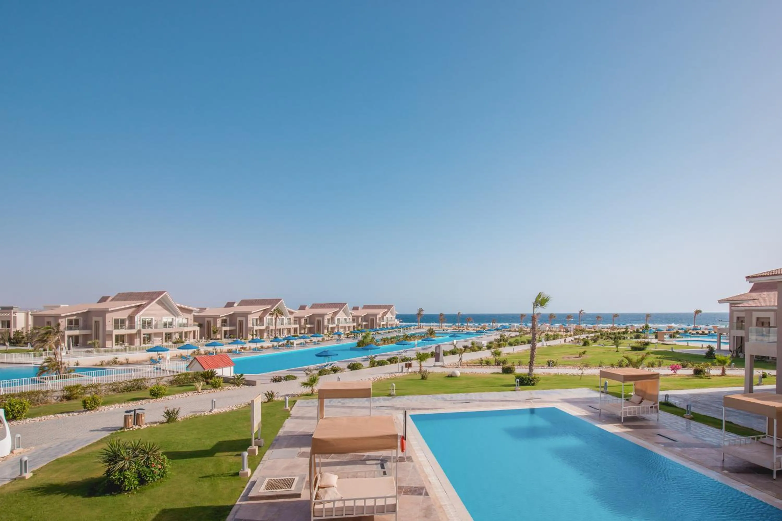 Property building, Pool View in Pickalbatros Sea World Resort - Marsa Alam