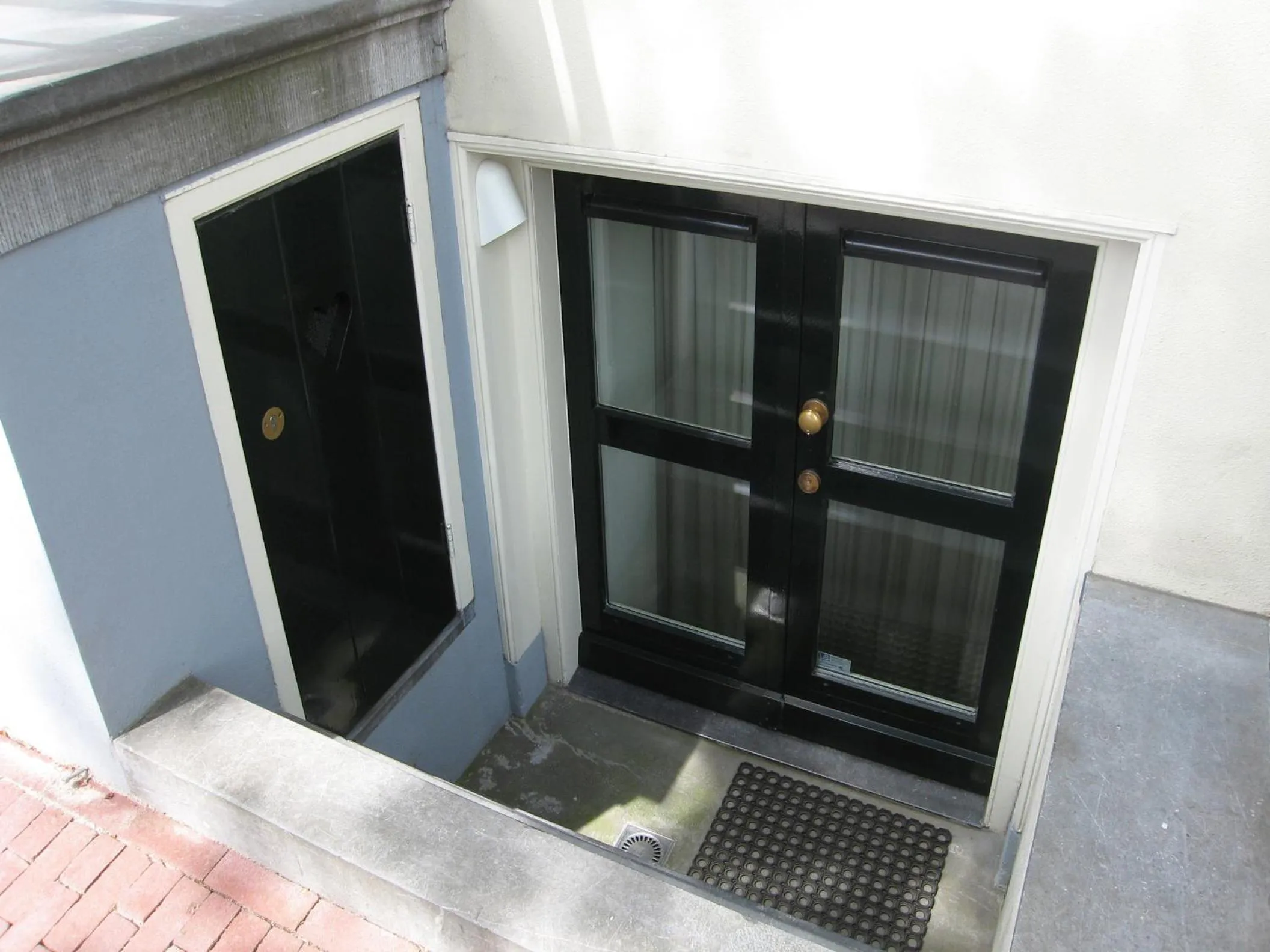 Facade/entrance in Amsterdam Canal Guest Apartment