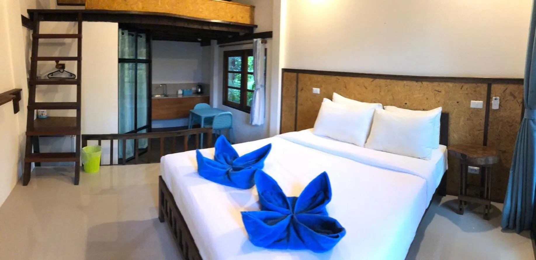 Bed in Anattaya Holiday Home