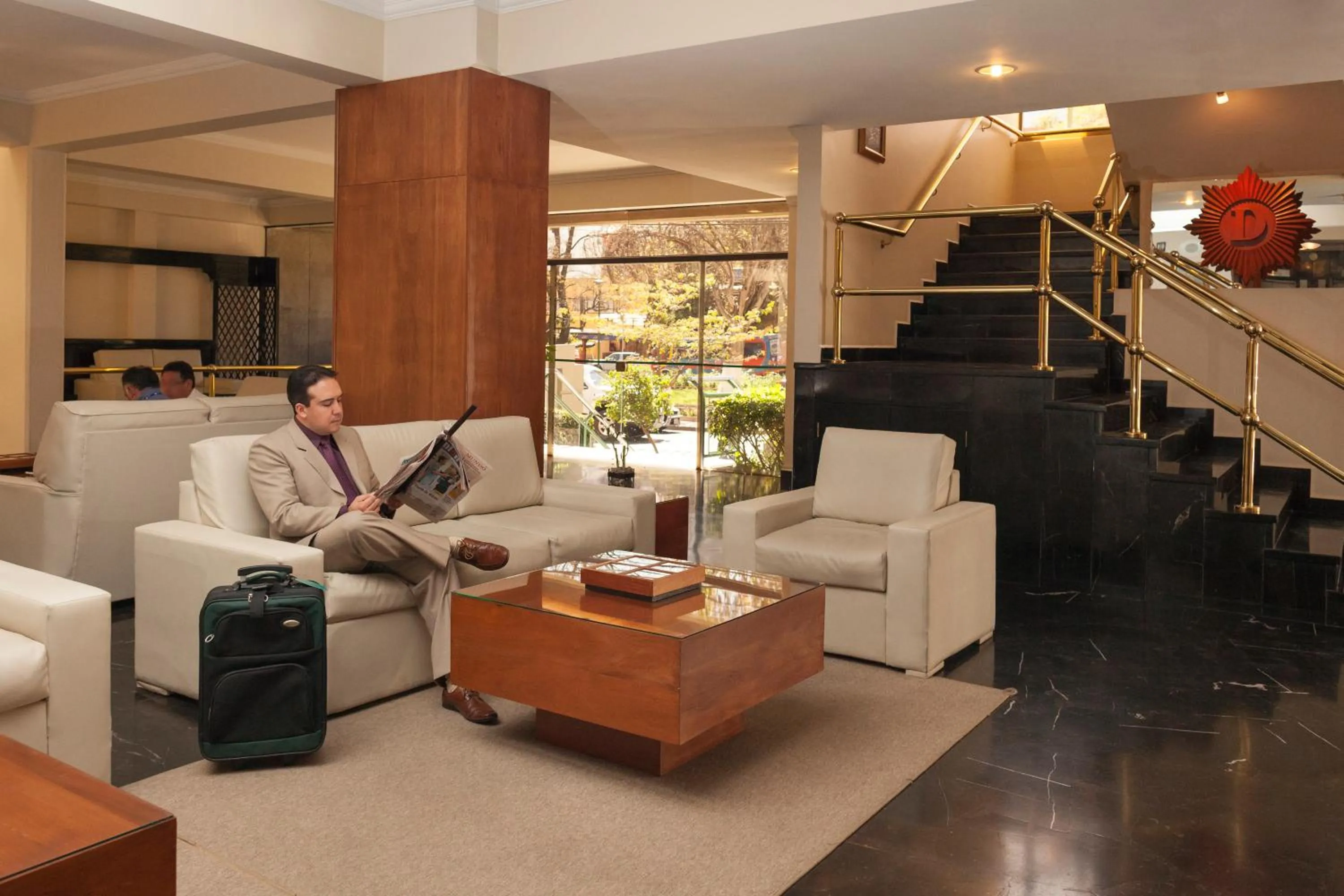 People in Hotel Diplomat