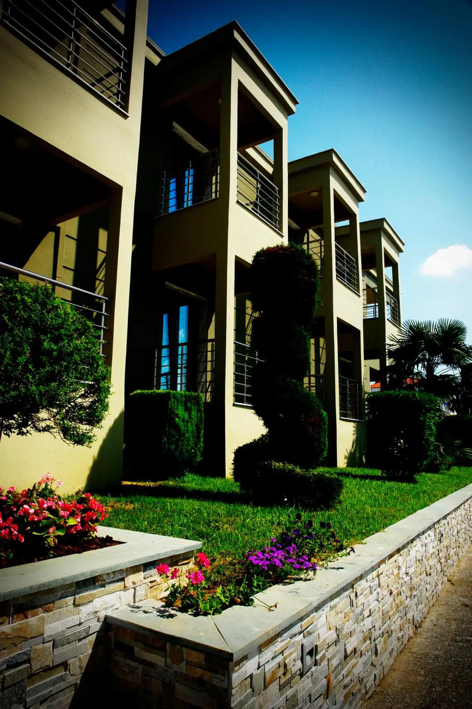 Kristonia Hotel Suites Kristonia Hotel Suites
