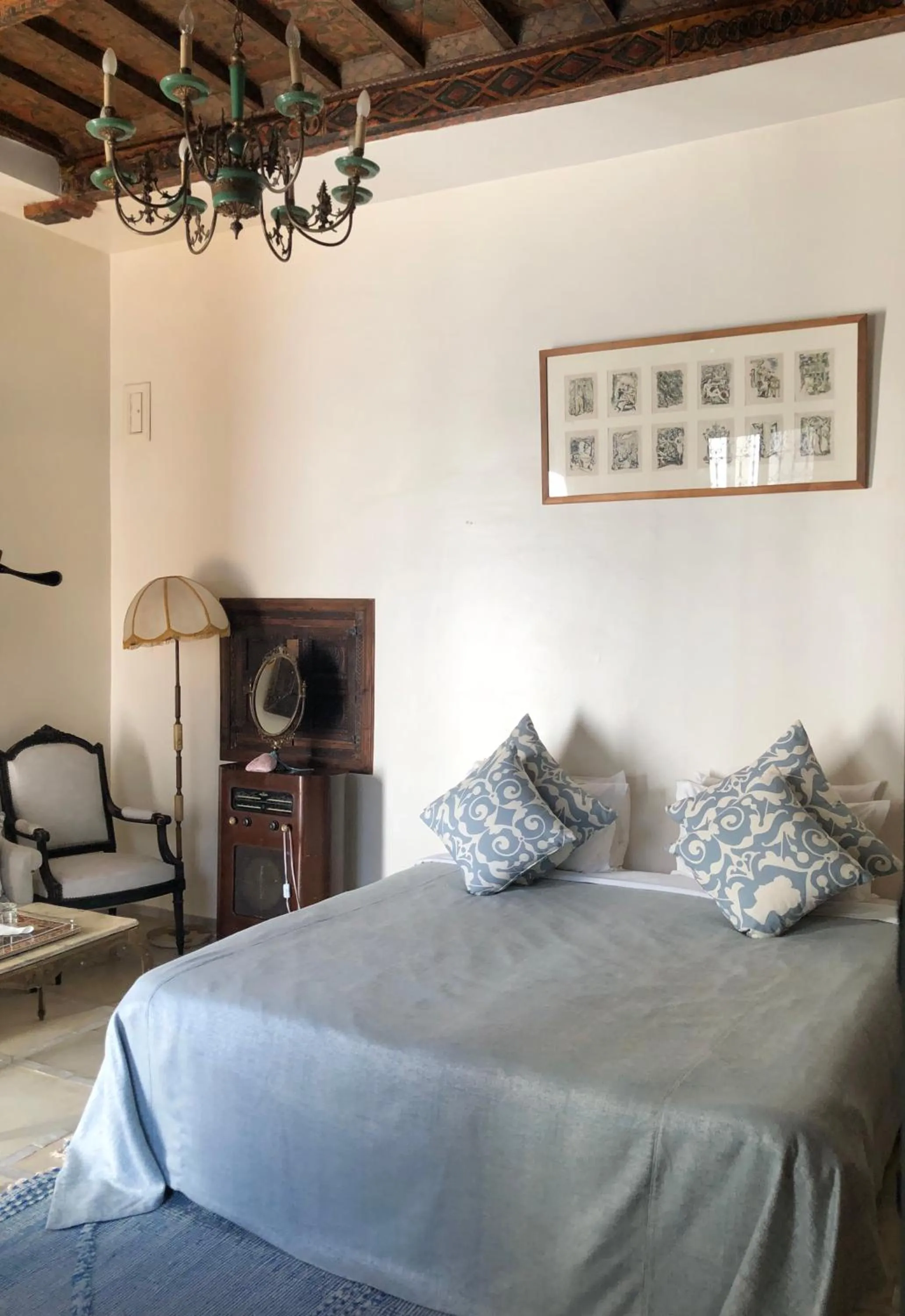 Bed in Riad Bellamane Marrakech