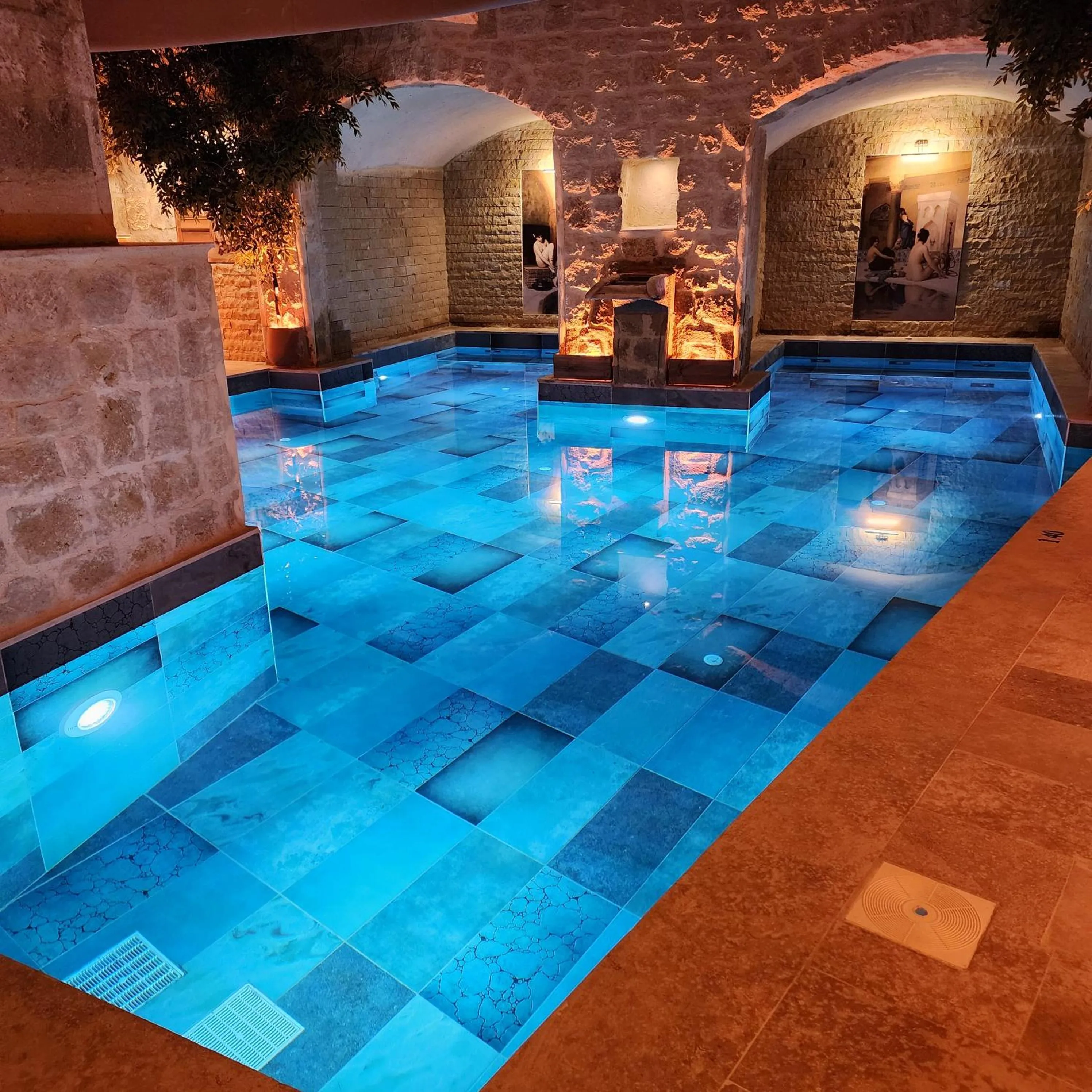 Swimming pool in Fresco Cave Suites Cappadocia