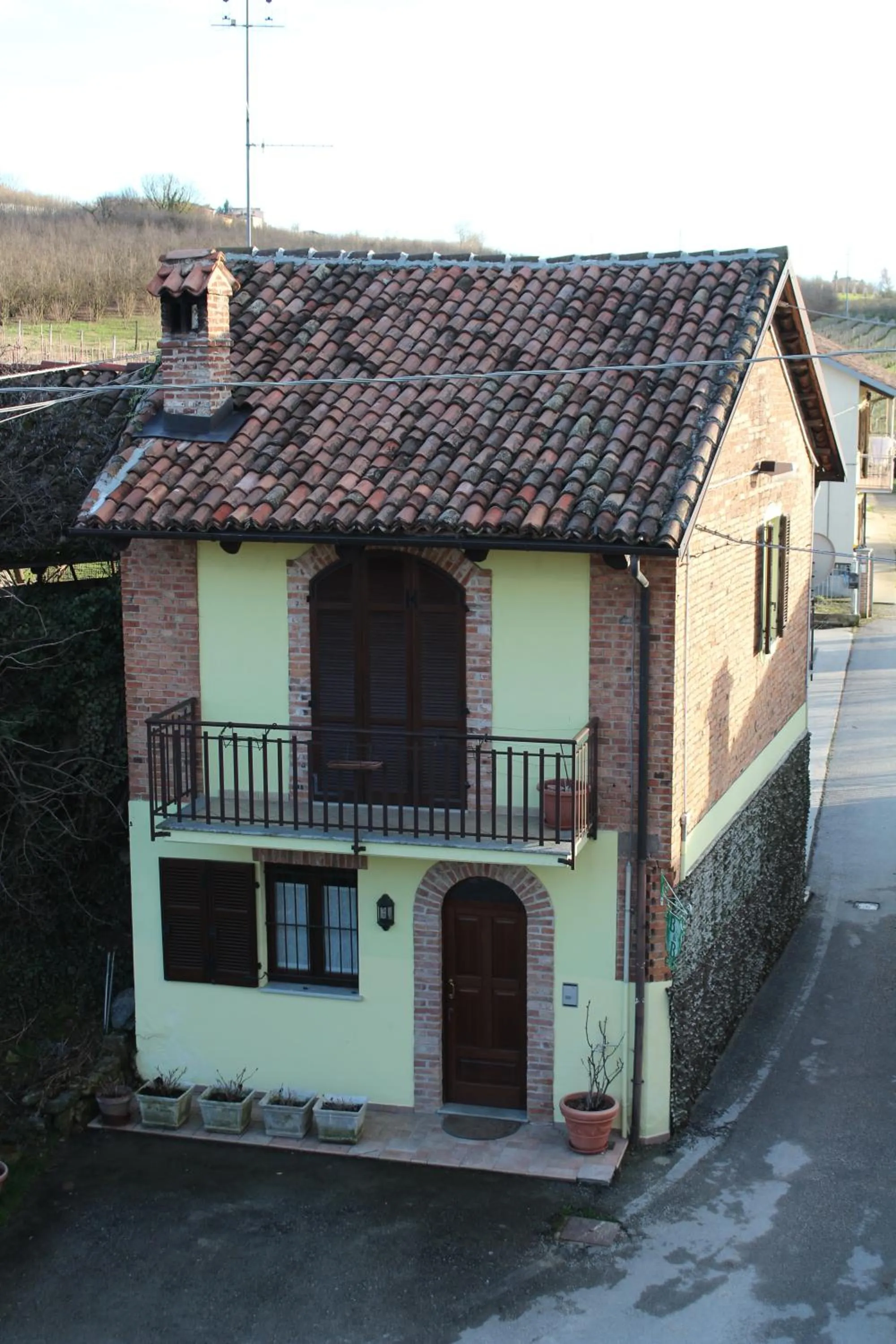 Property building in Tra... Monti E Vigne