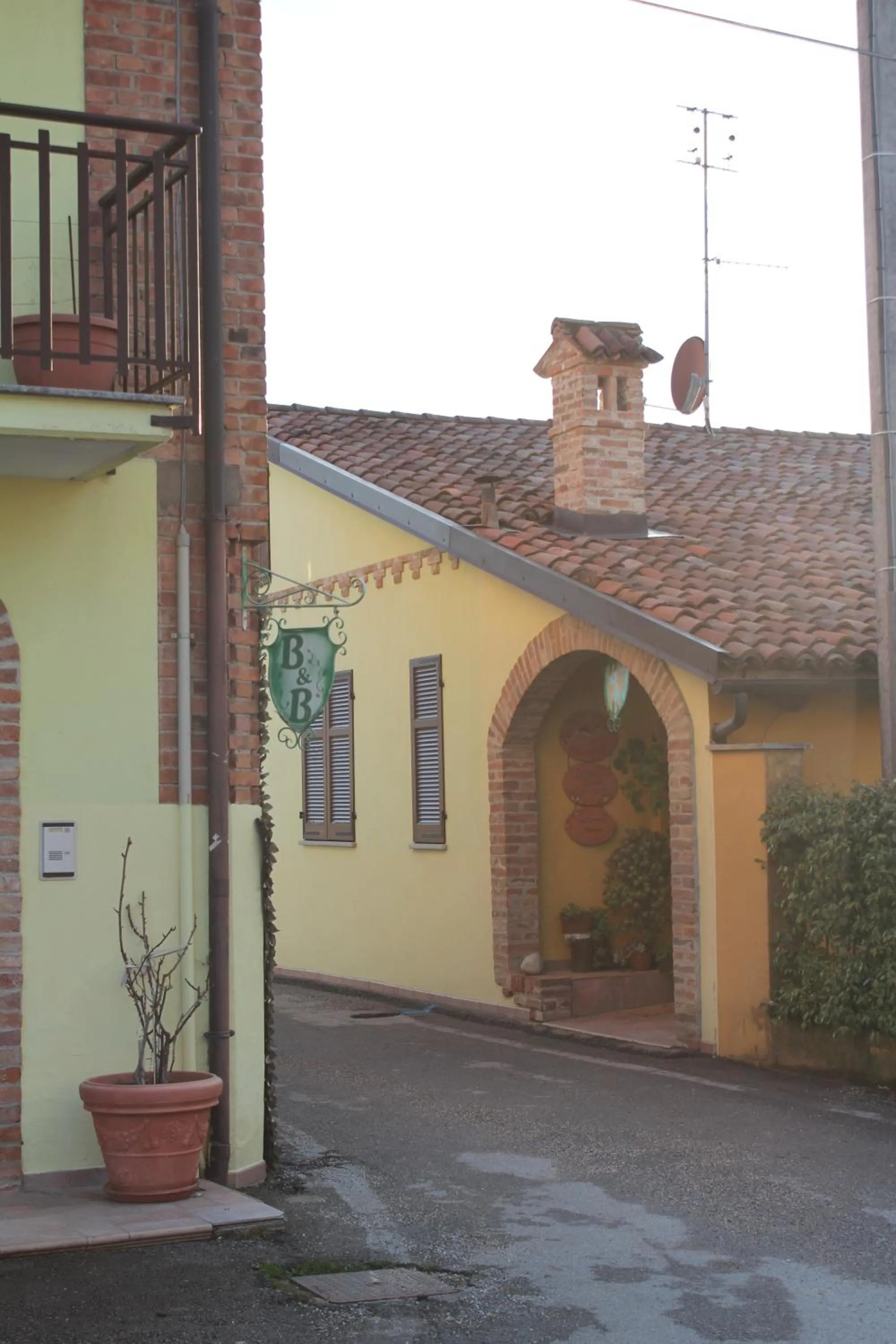 Property building in Tra... Monti E Vigne