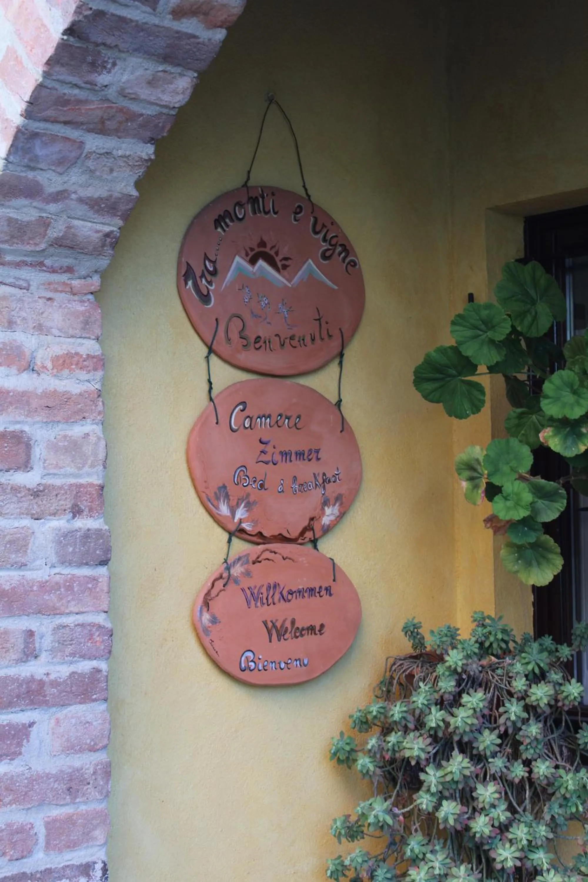 Property building in Tra... Monti E Vigne