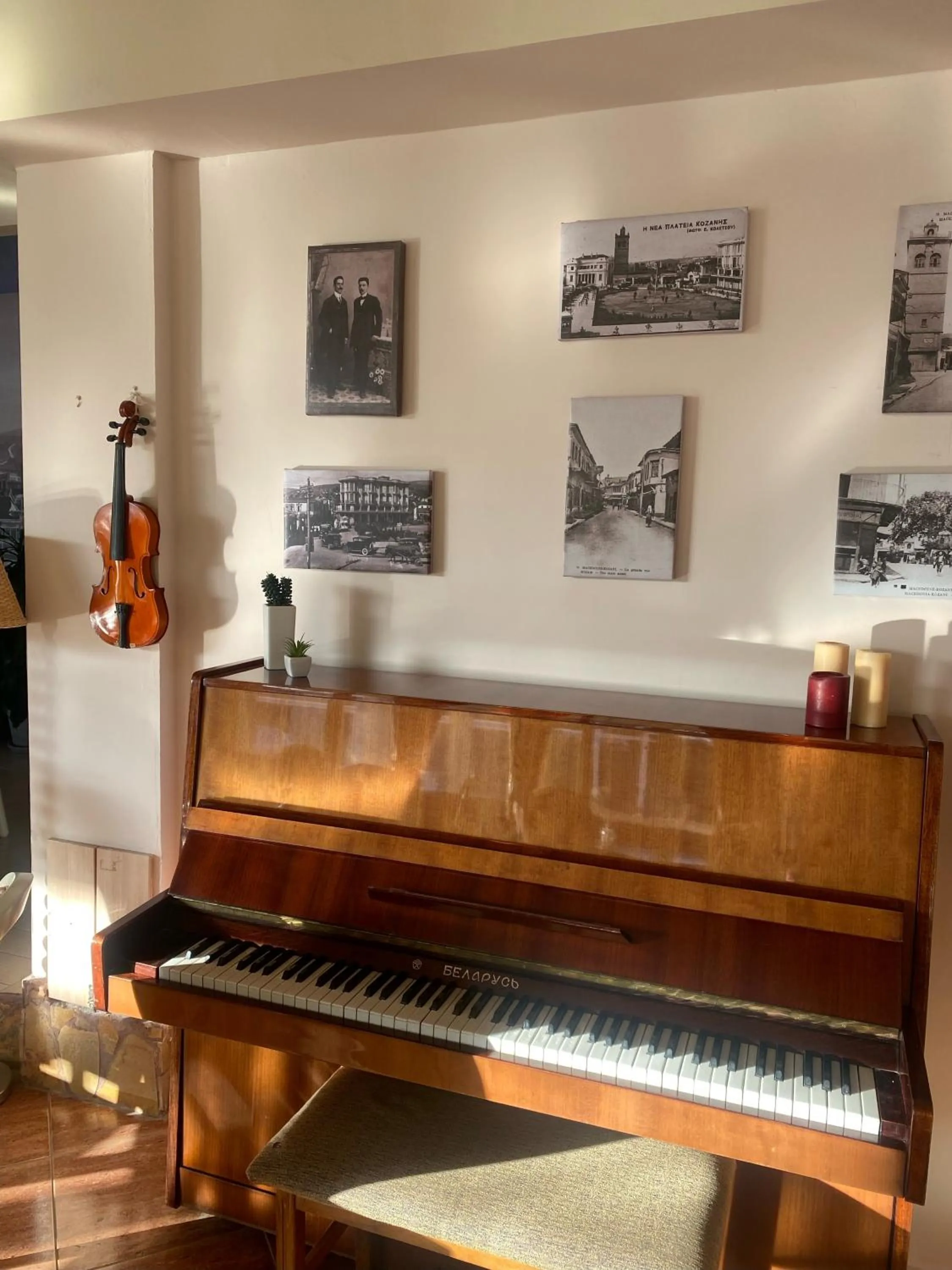 Lounge or bar in Tselikas Hotel