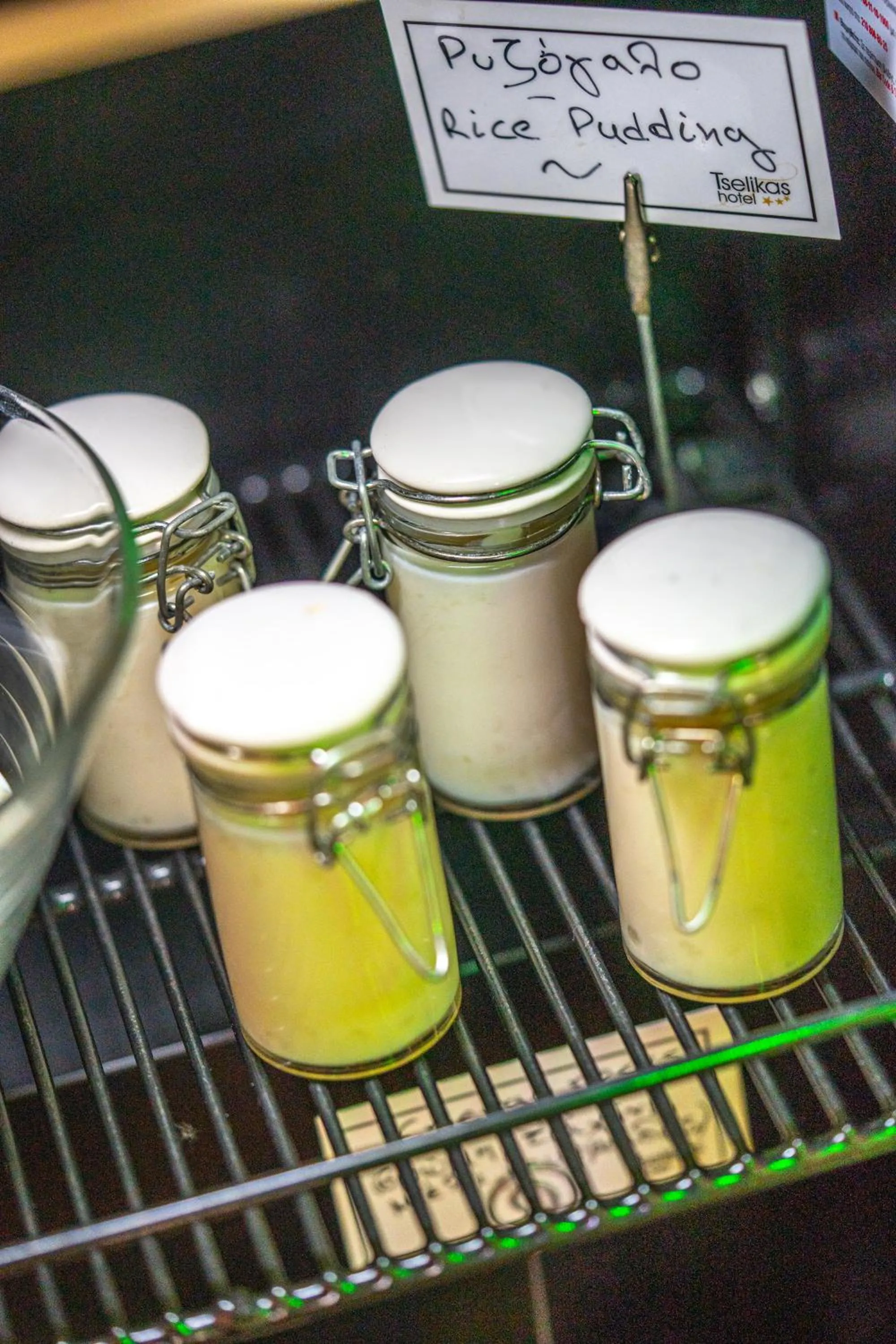 Food in Tselikas Hotel