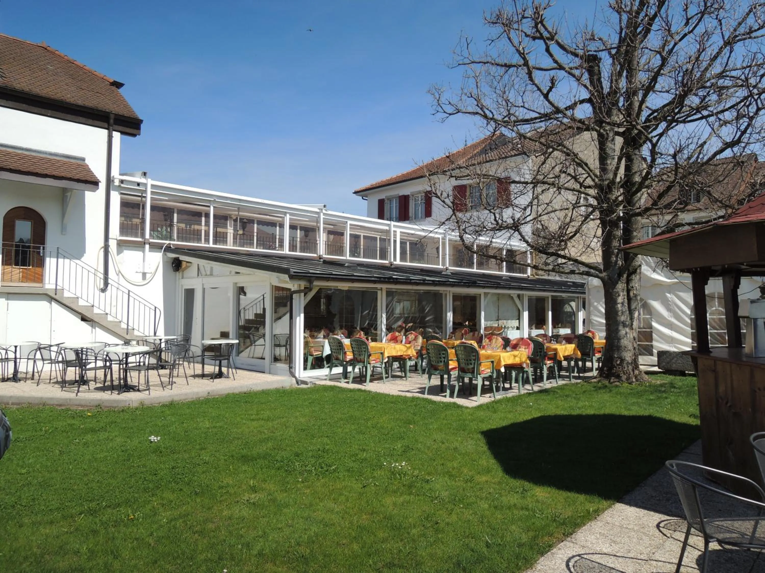 Property building in Hôtel du Port - Free Parking - Breakfast included