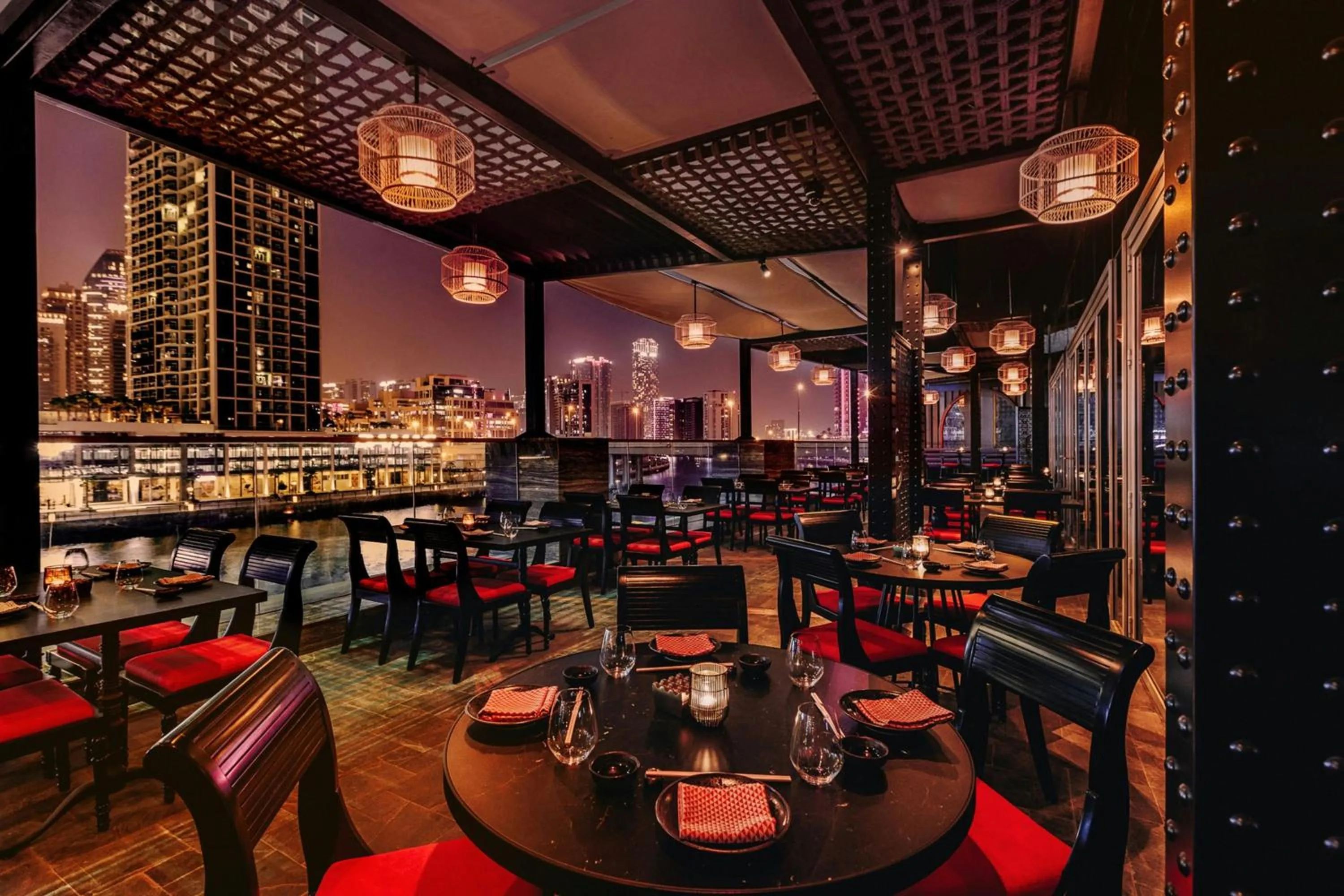 Restaurant/places to eat in Renaissance Business Bay Hotel, Dubai