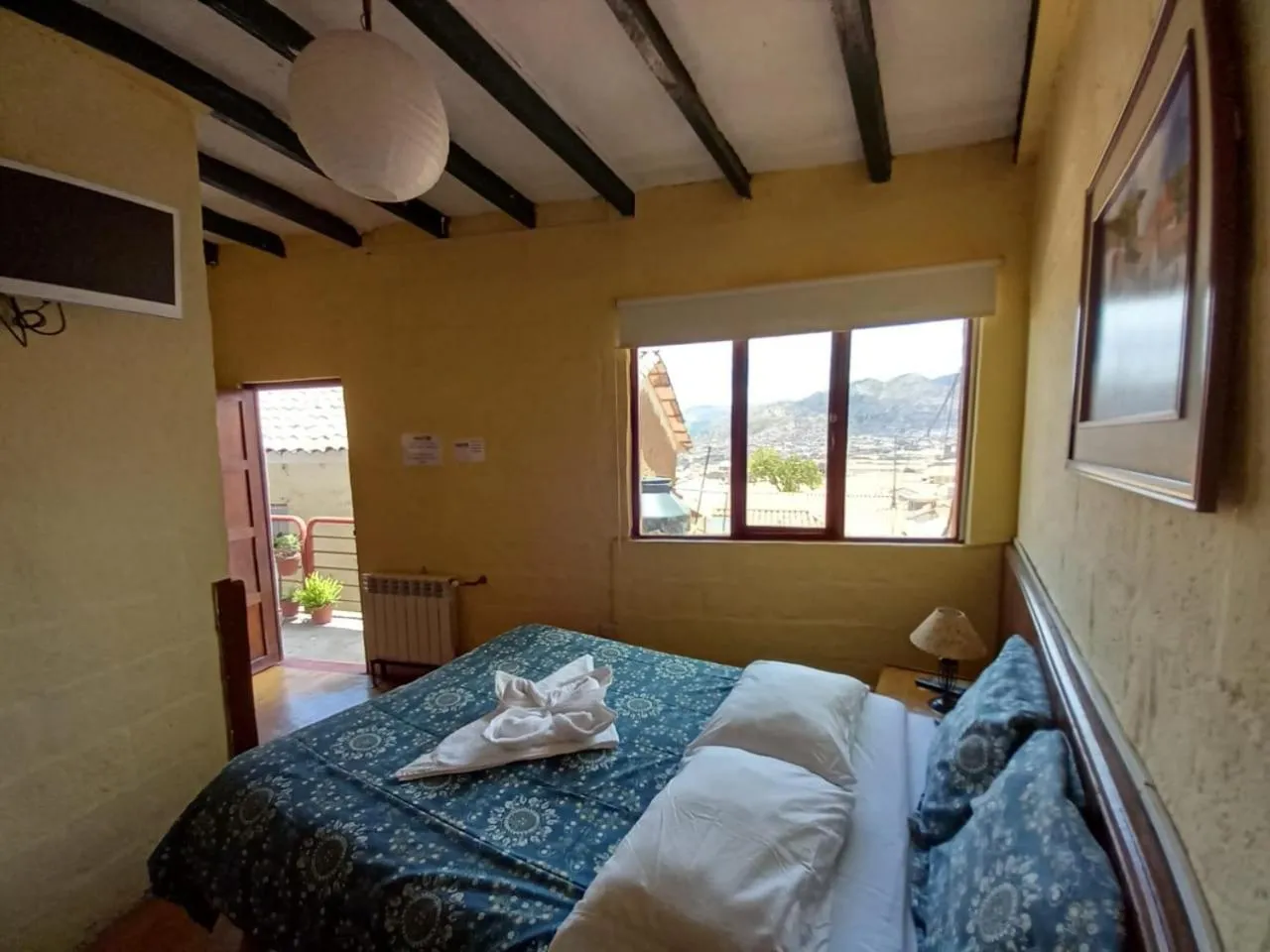 Photo of the whole room, Bed in Samay Wasi Hostel