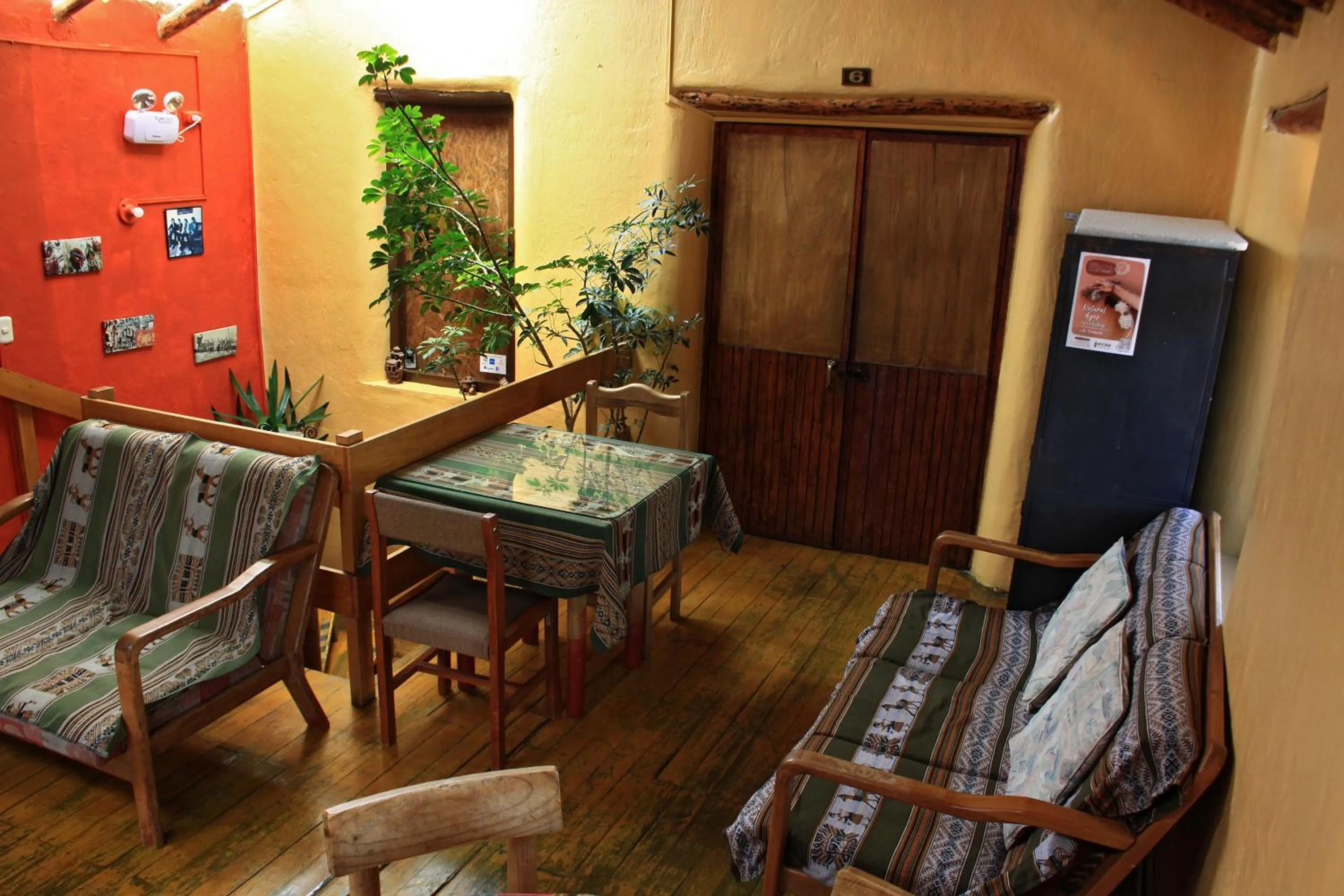 Dining area in Samay Wasi Hostel