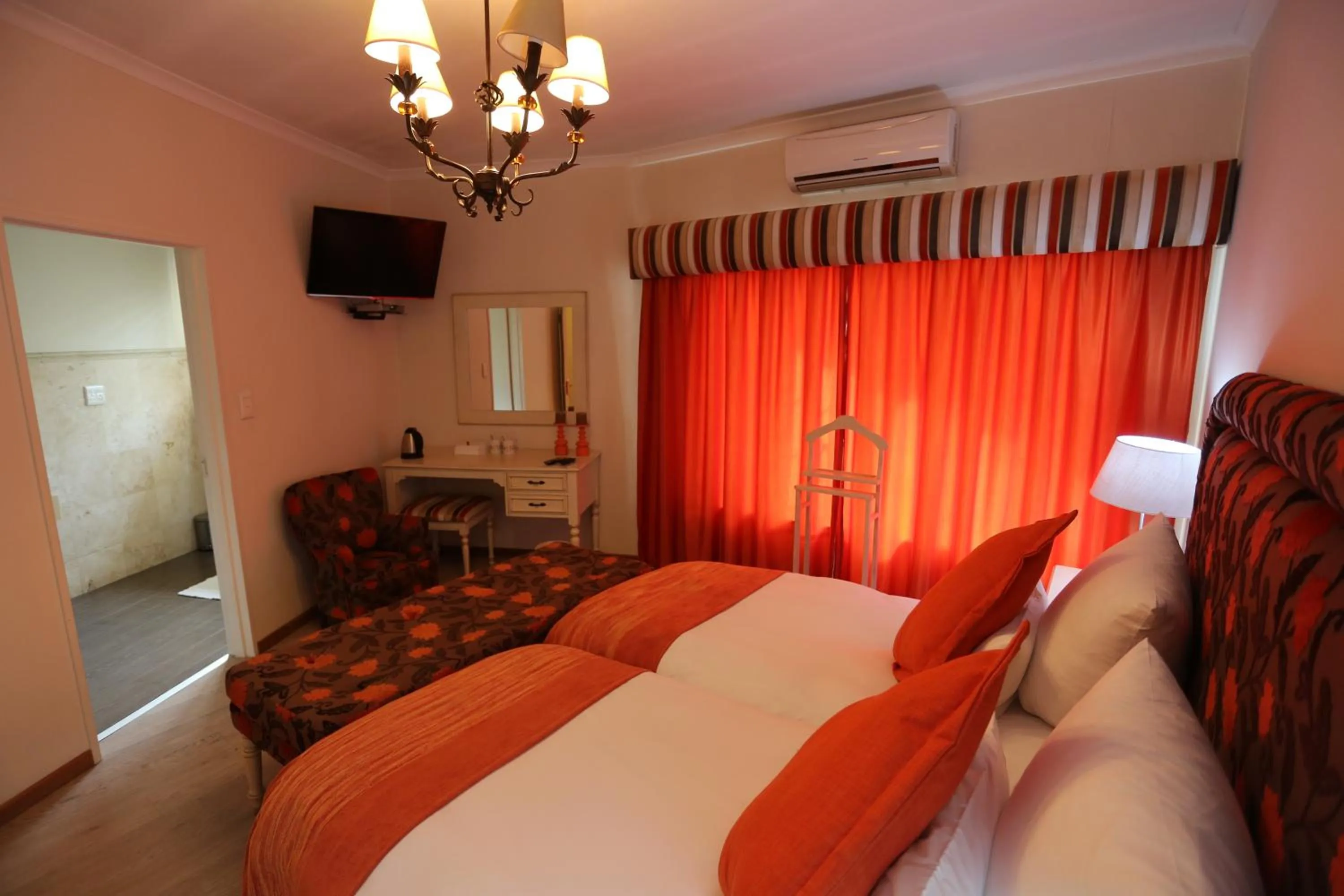 Bed in Villa Moringa Guesthouse