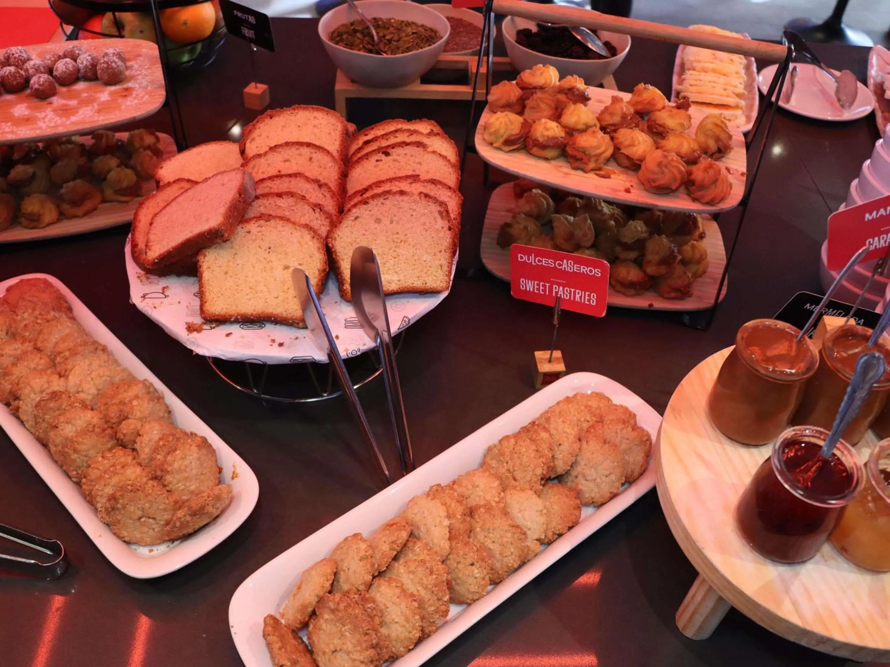 Restaurant/places to eat in ibis Antofagasta